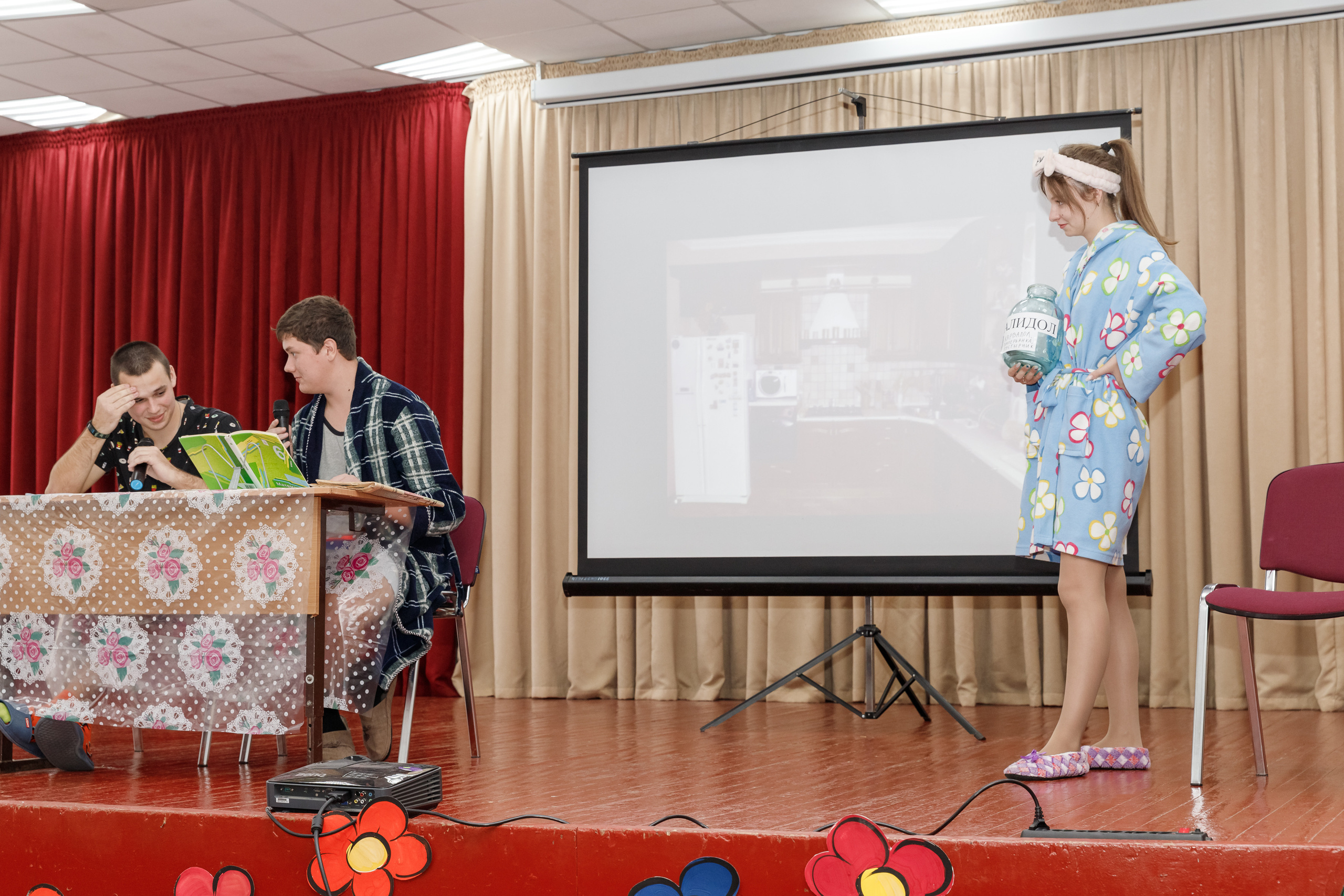 День учителя (СОШ 83, г. Краснодар). Марина Ушакова. Фотограф. Выпускные альбомы. г. Краснодар