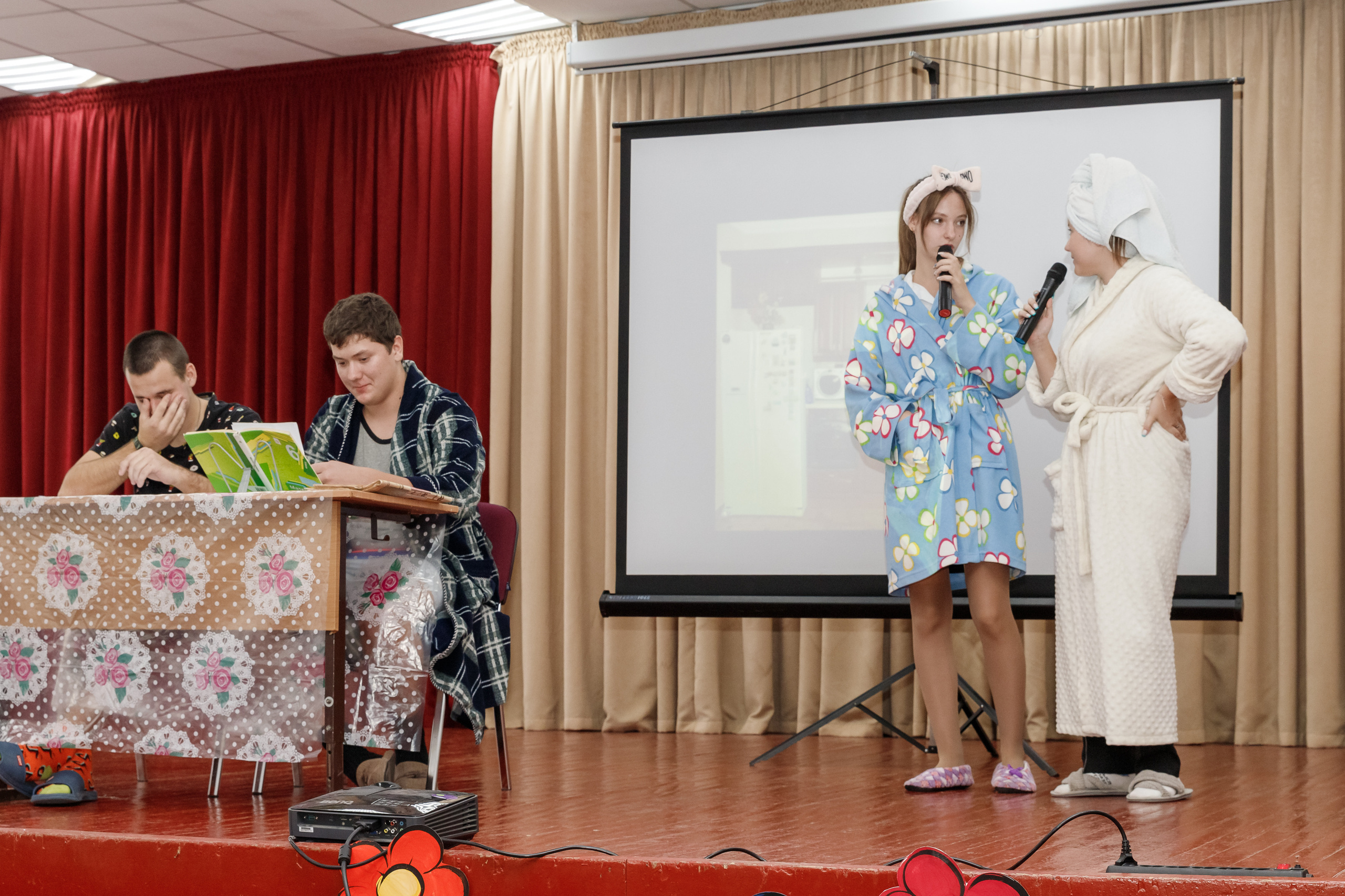 День учителя (СОШ 83, г. Краснодар). Марина Ушакова. Фотограф. Выпускные альбомы. г. Краснодар