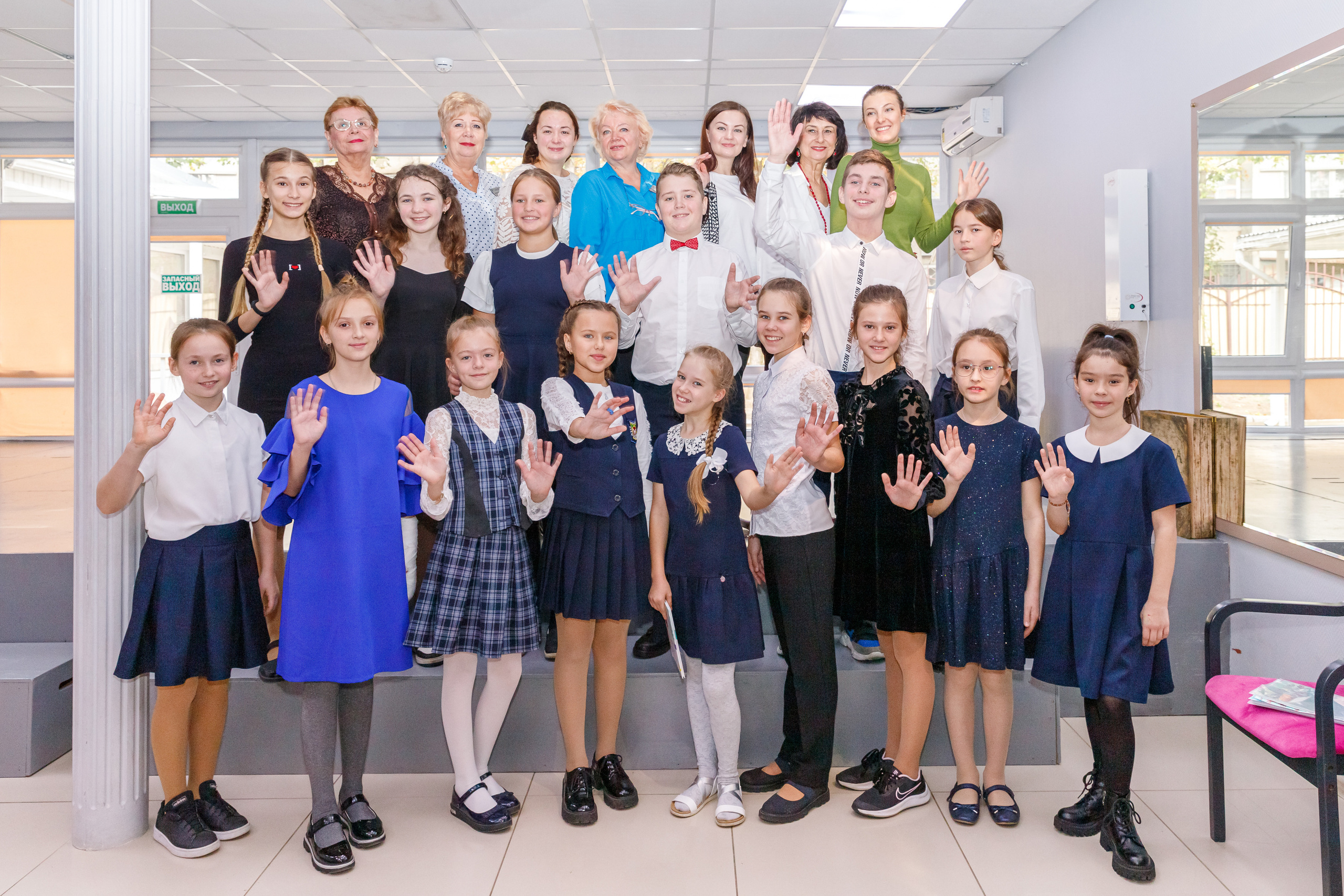 Экзамен по сценической речи (группы 12 и 17). Марина Ушакова. Фотограф. Выпускные альбомы. г. Краснодар