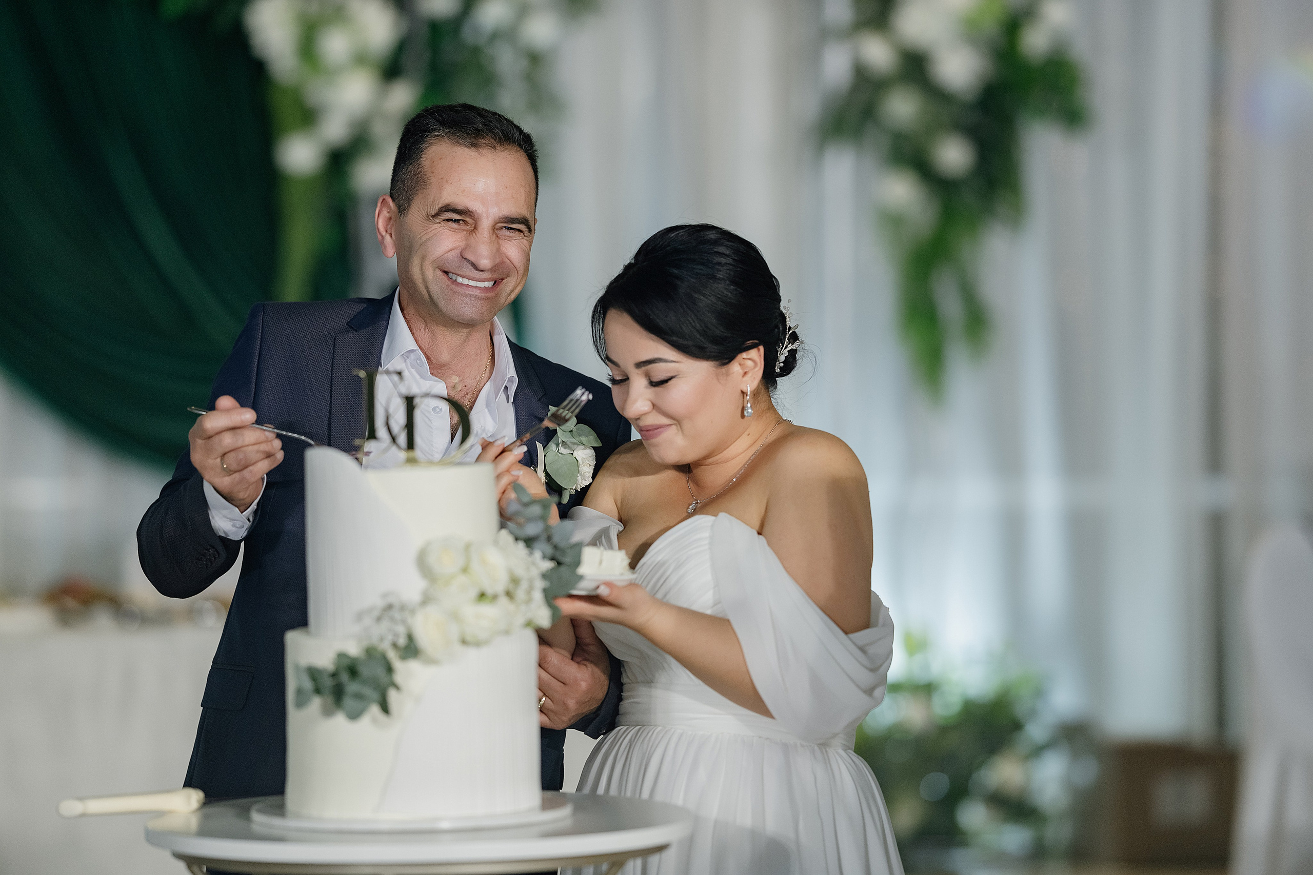 Диана и Геннадий. Свадебный фотограф Новороссийск Марина КрамарИна Полещук