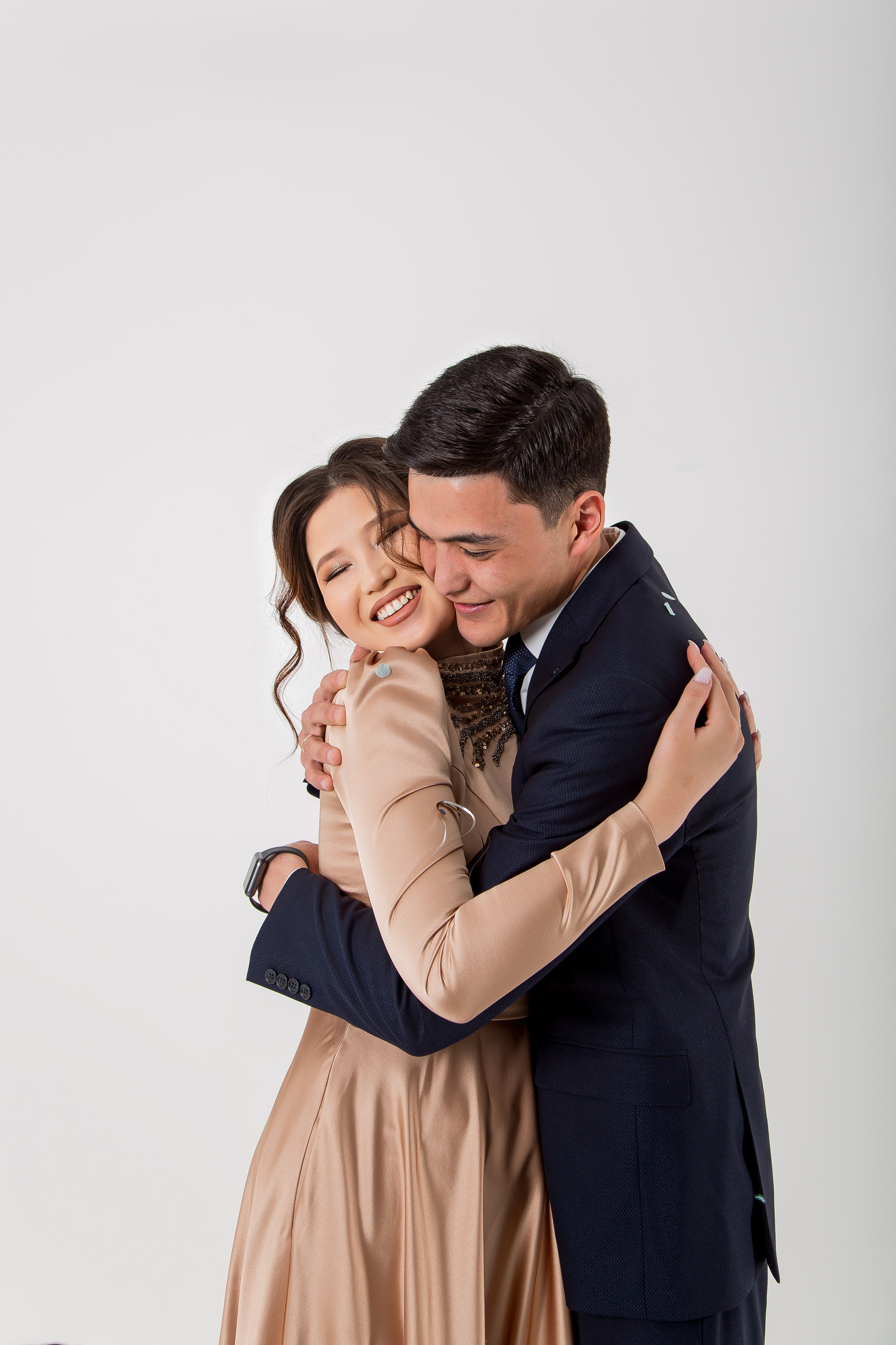 Aiym & Bekzhan. Свадебный и студийный фотограф в Алматы Ильяс Кырбаев