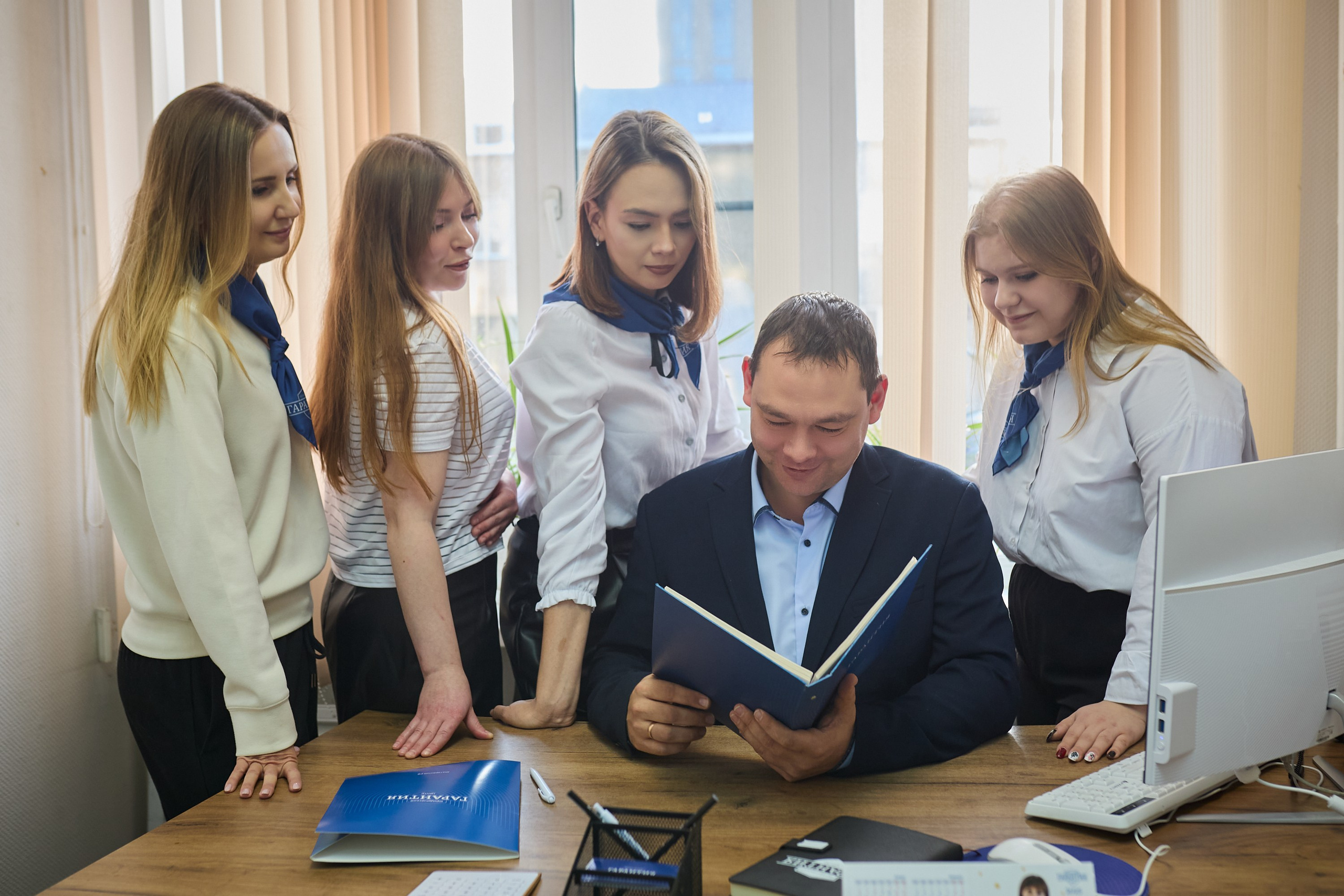 КОММЕРЧЕСКИЕ. Roman Photo