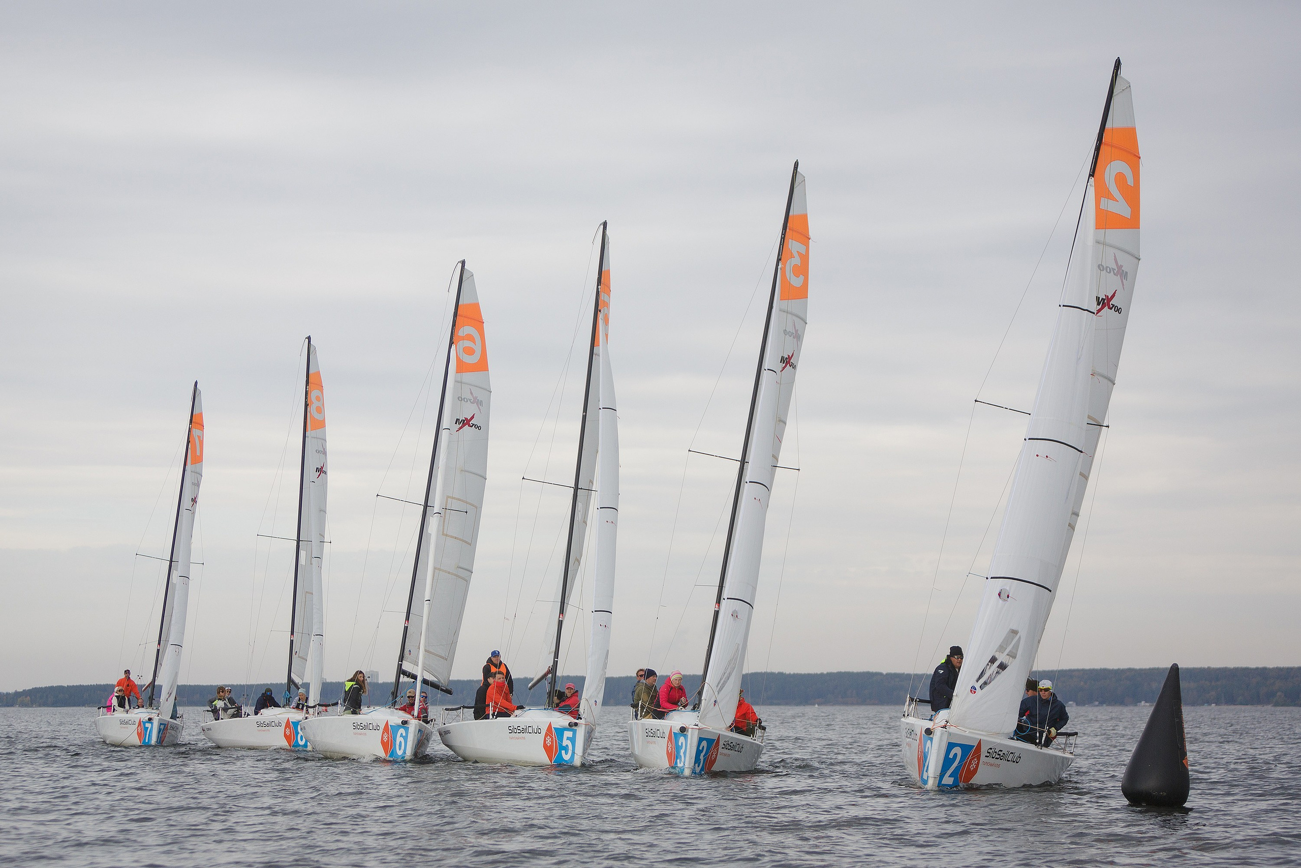 ЯХТИНГ. Roman Photo