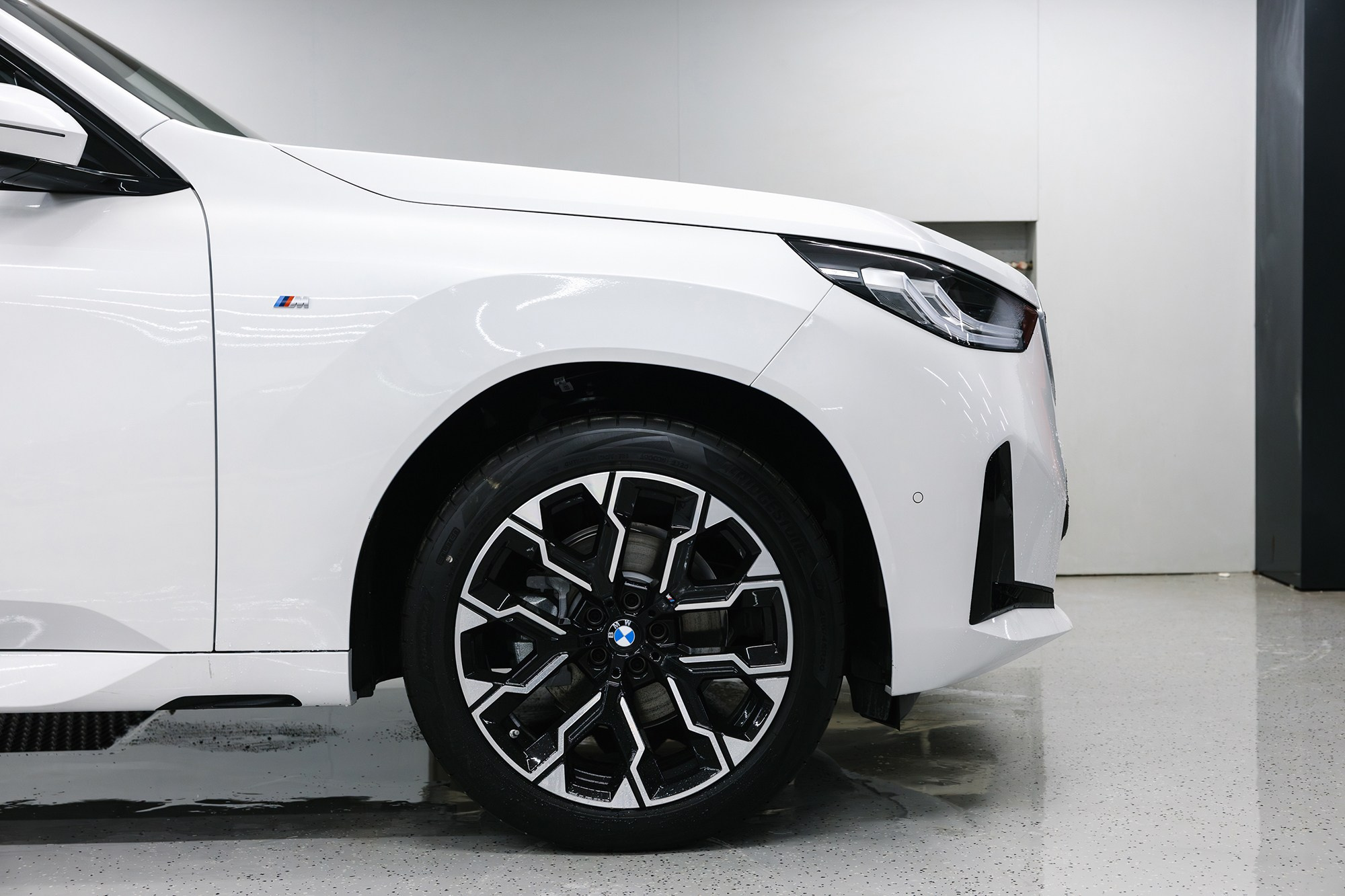 BMW X3 White G45. Новые автомобили