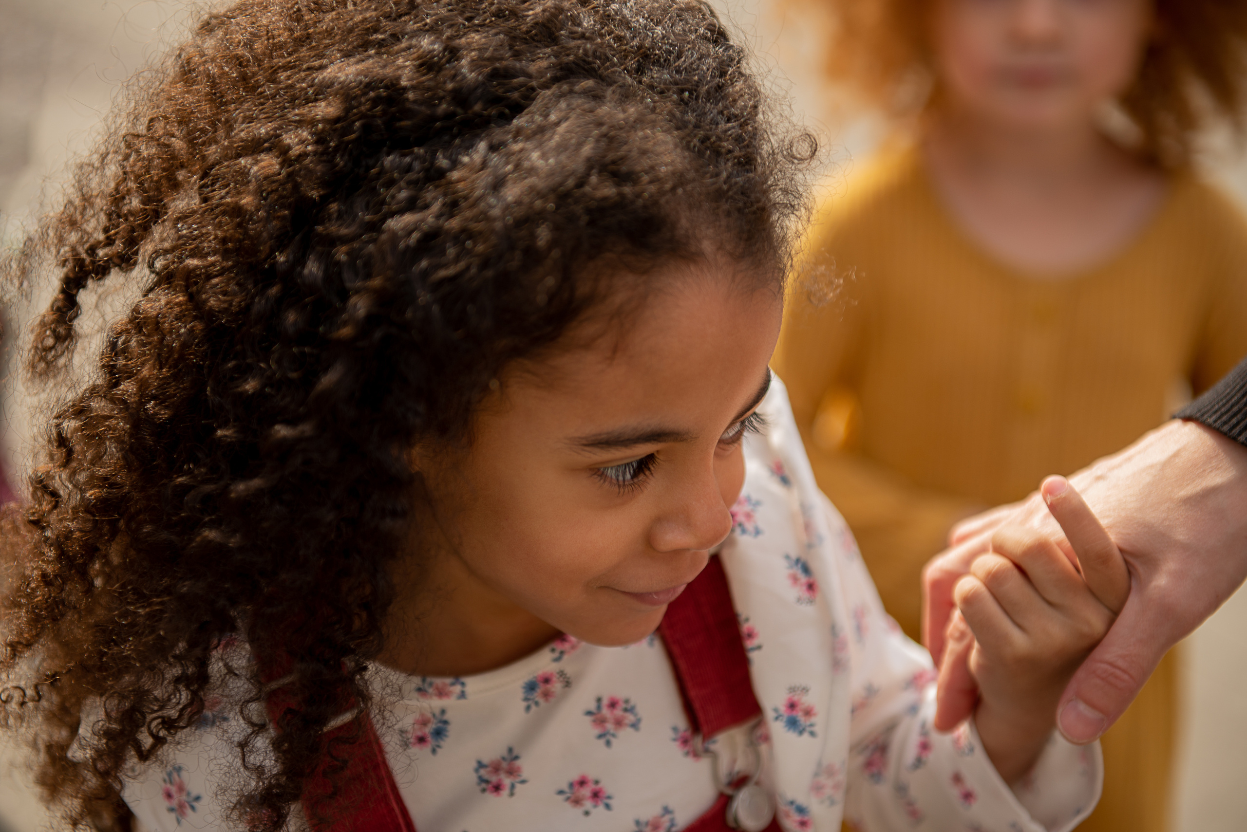 Городская история трех подружек — Бенедикты, Глафиры и Миланы. Детский и семейный фотограф в Москве Ульяна Федорова