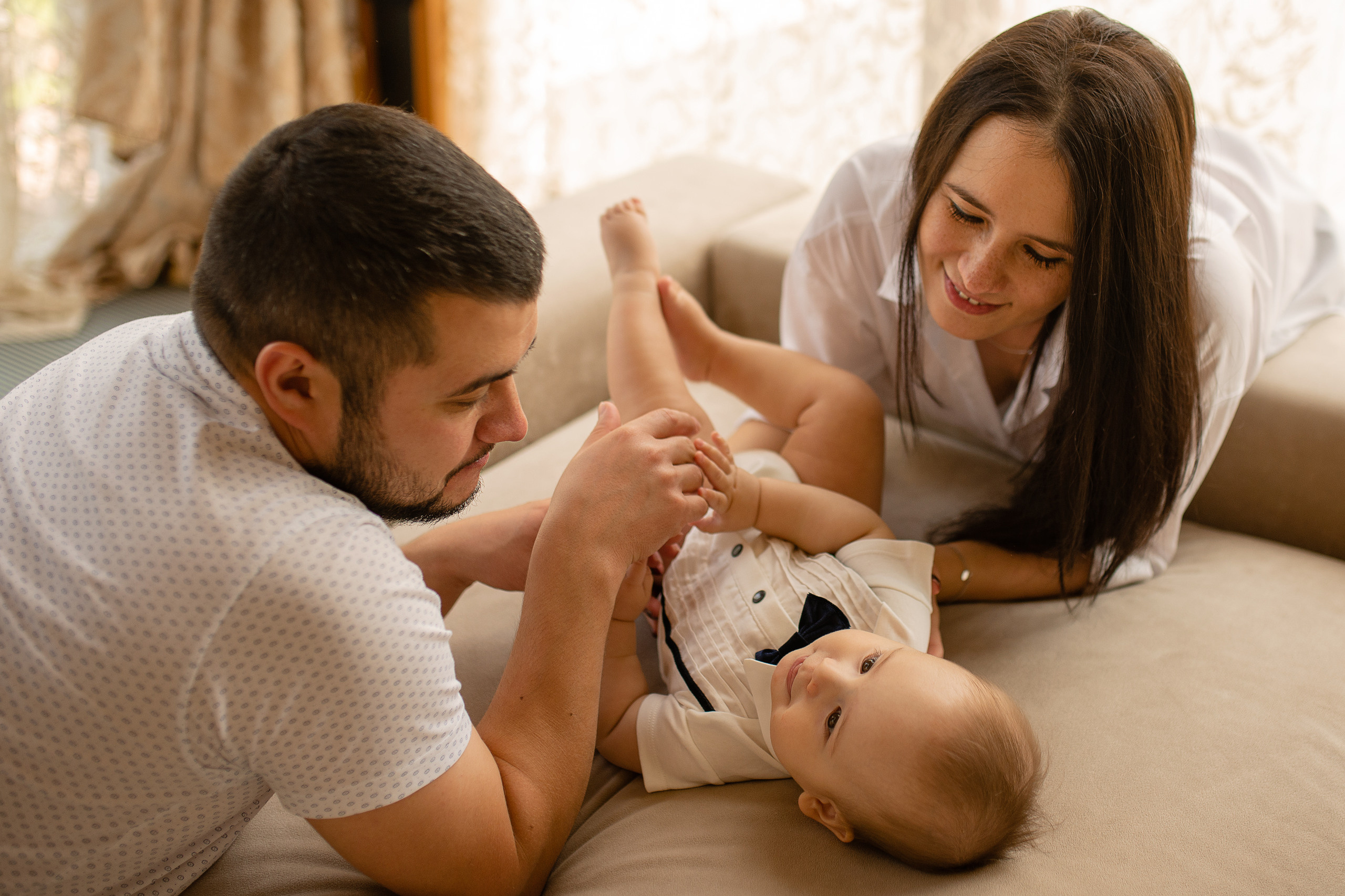 Домашняя съемка для Эльвиры, Рустама и маленького Алана. Детский и семейный фотограф в Москве Ульяна Федорова