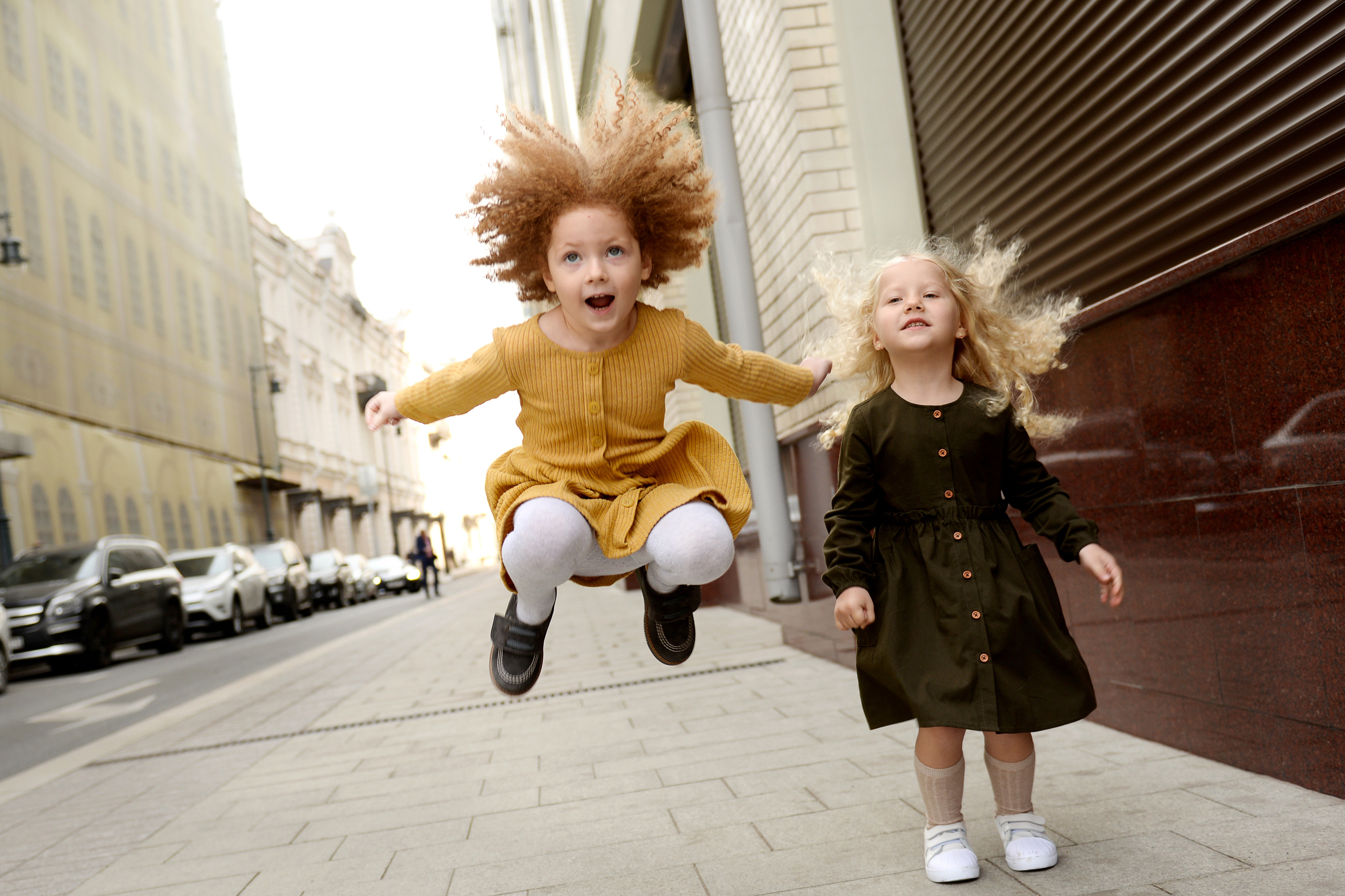 Городская история трех подружек — Бенедикты, Глафиры и Миланы. Детский и семейный фотограф в Москве Ульяна Федорова