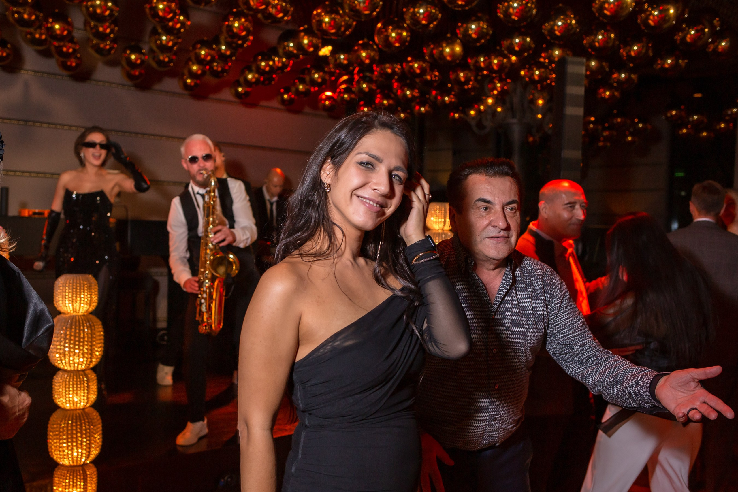 Корпоративный фотограф в Сочи и Сириусе — Премиум репортаж и тимбилдинги. Фотограф Сочи Адлер. Солькаева Анастасия