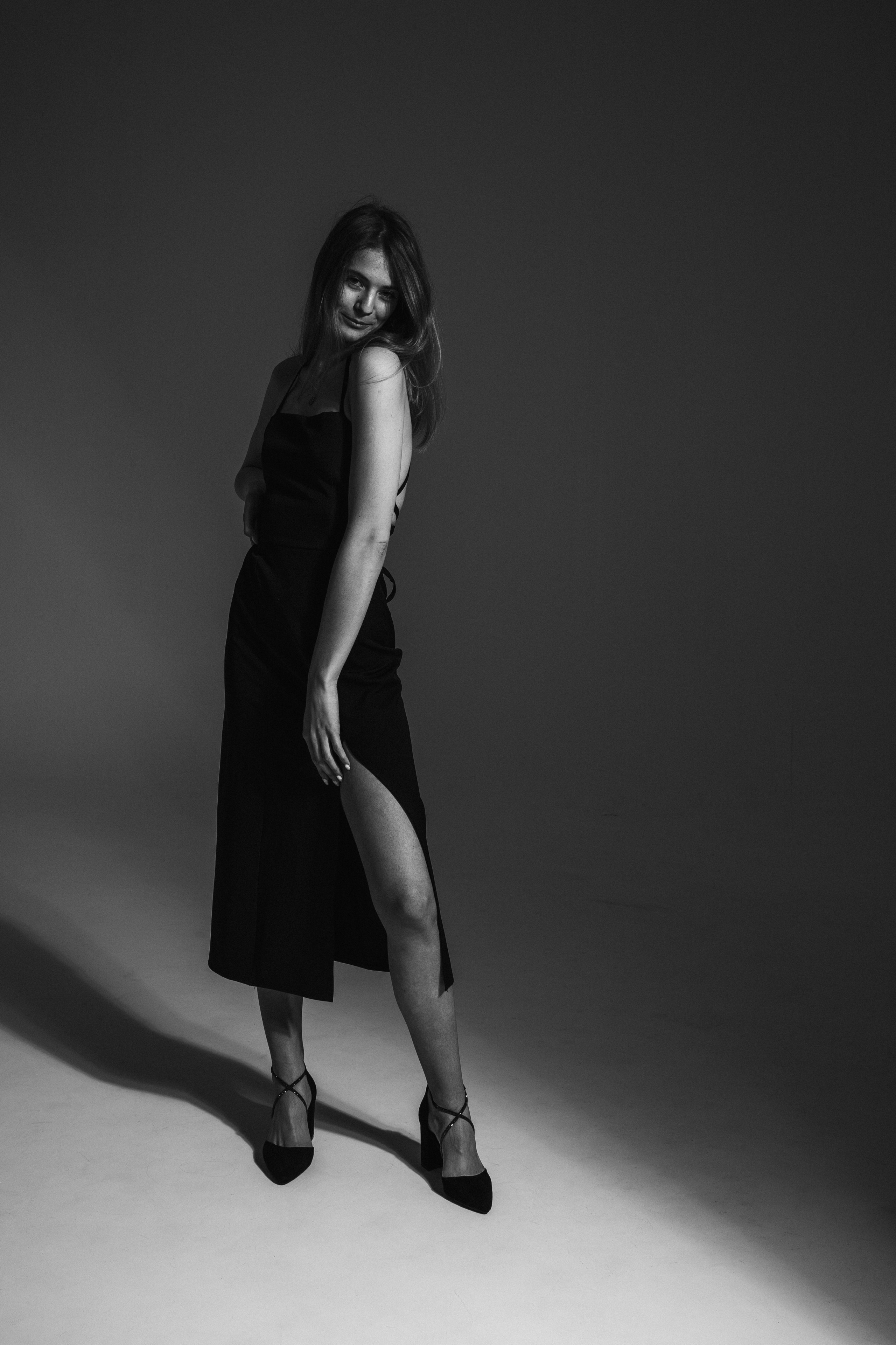 Катя (фотосессия студия. Свадебный и семейный фотограф в Москве Софья Алмостова