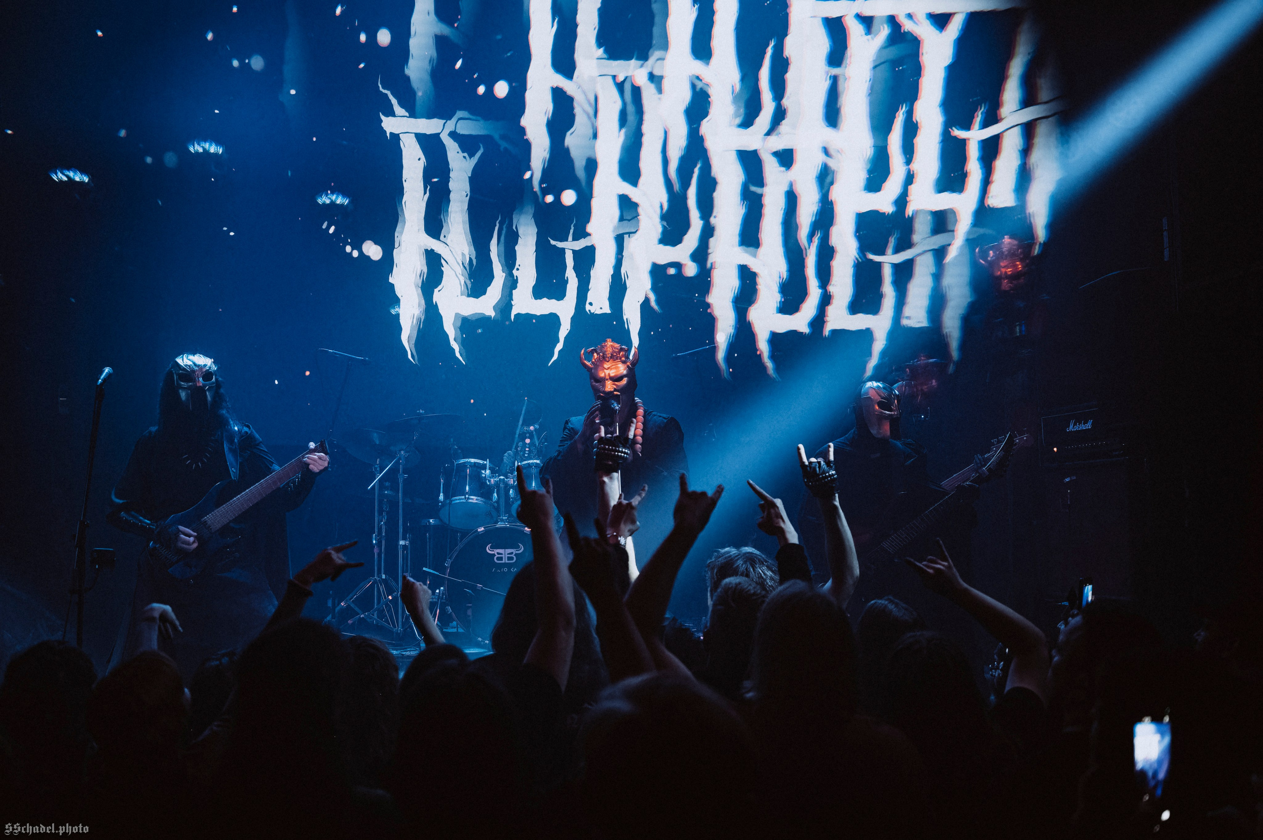 ILLA 03.10.26. We will make everything metal!