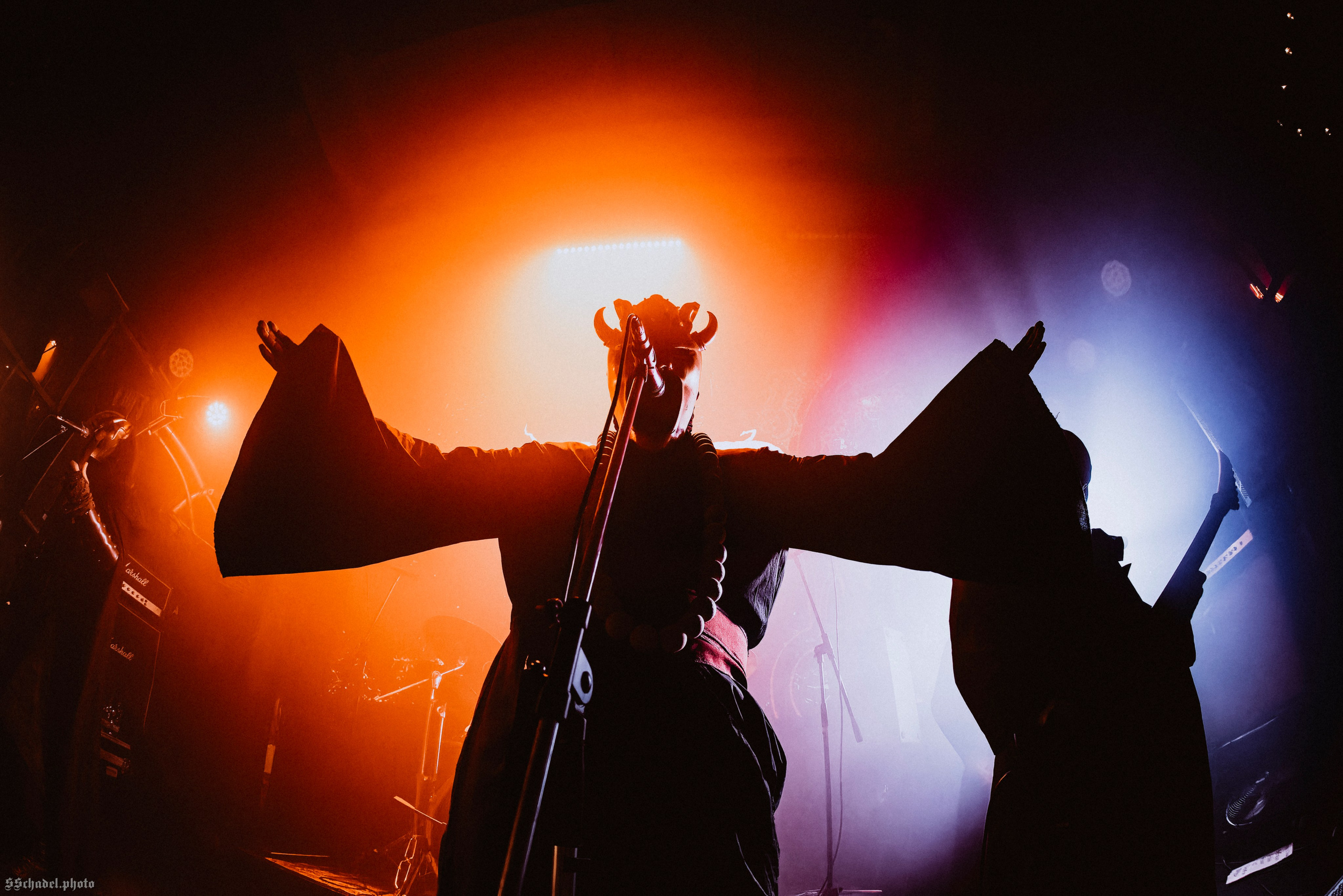 ILLA 03.10.26. We will make everything metal!