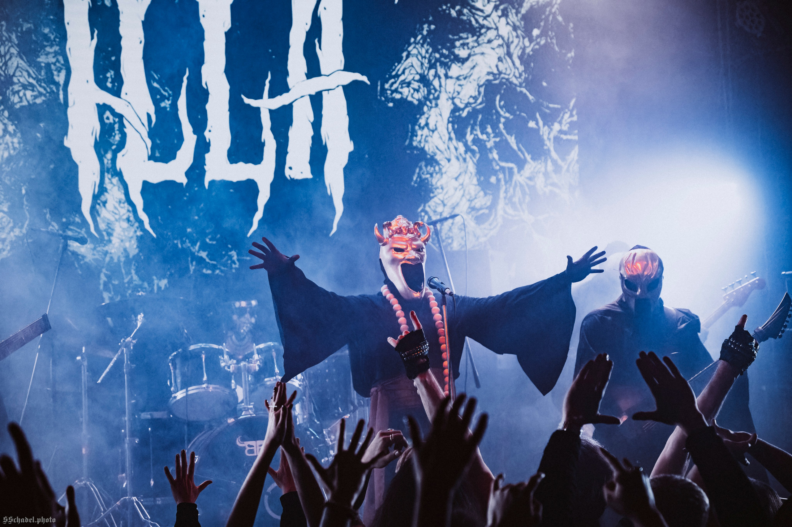 ILLA 03.10.26. We will make everything metal!