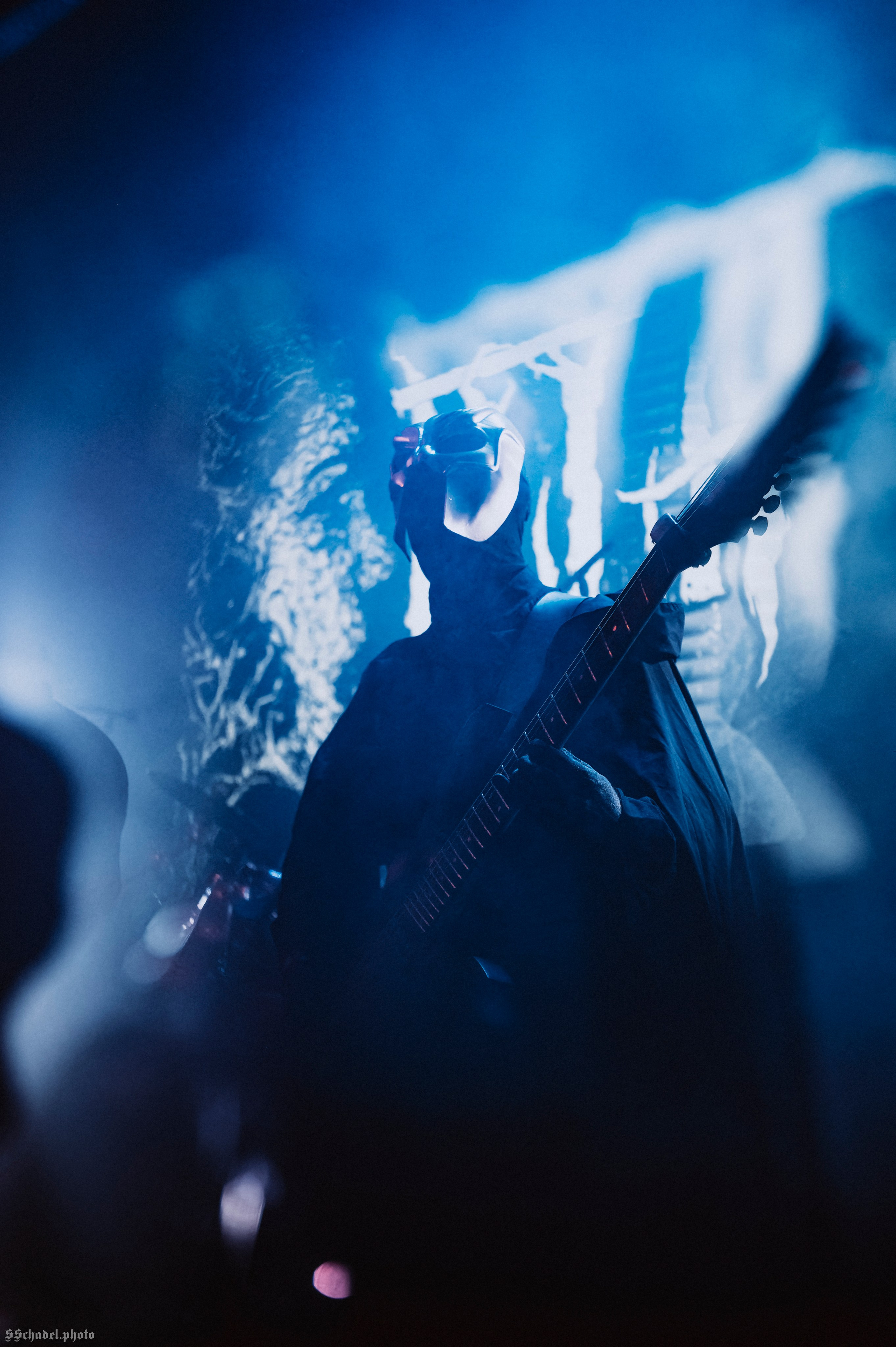 ILLA 03.10.26. We will make everything metal!
