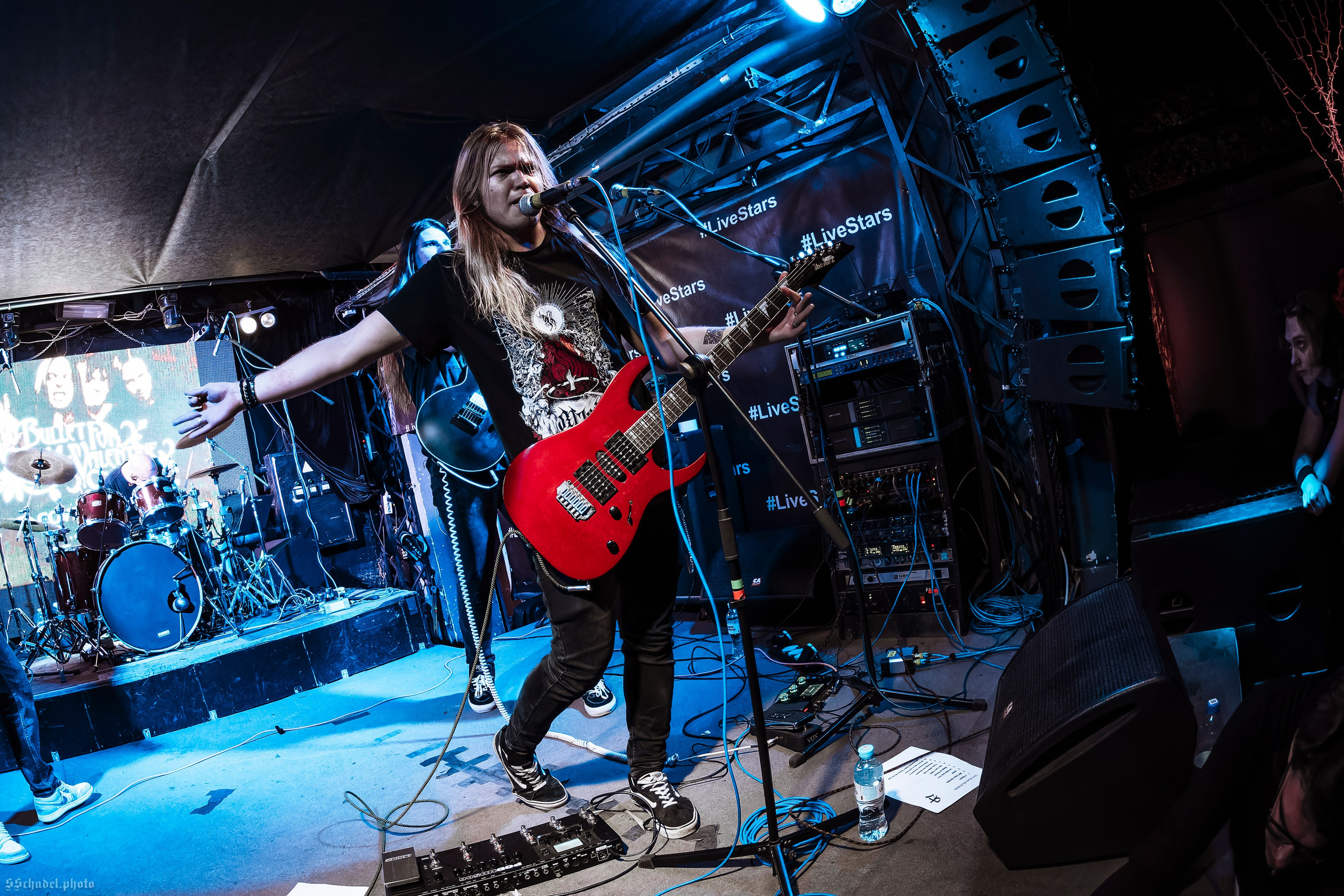 Bullet For My Valentine — Минус Я 04.10.26. We will make everything metal!