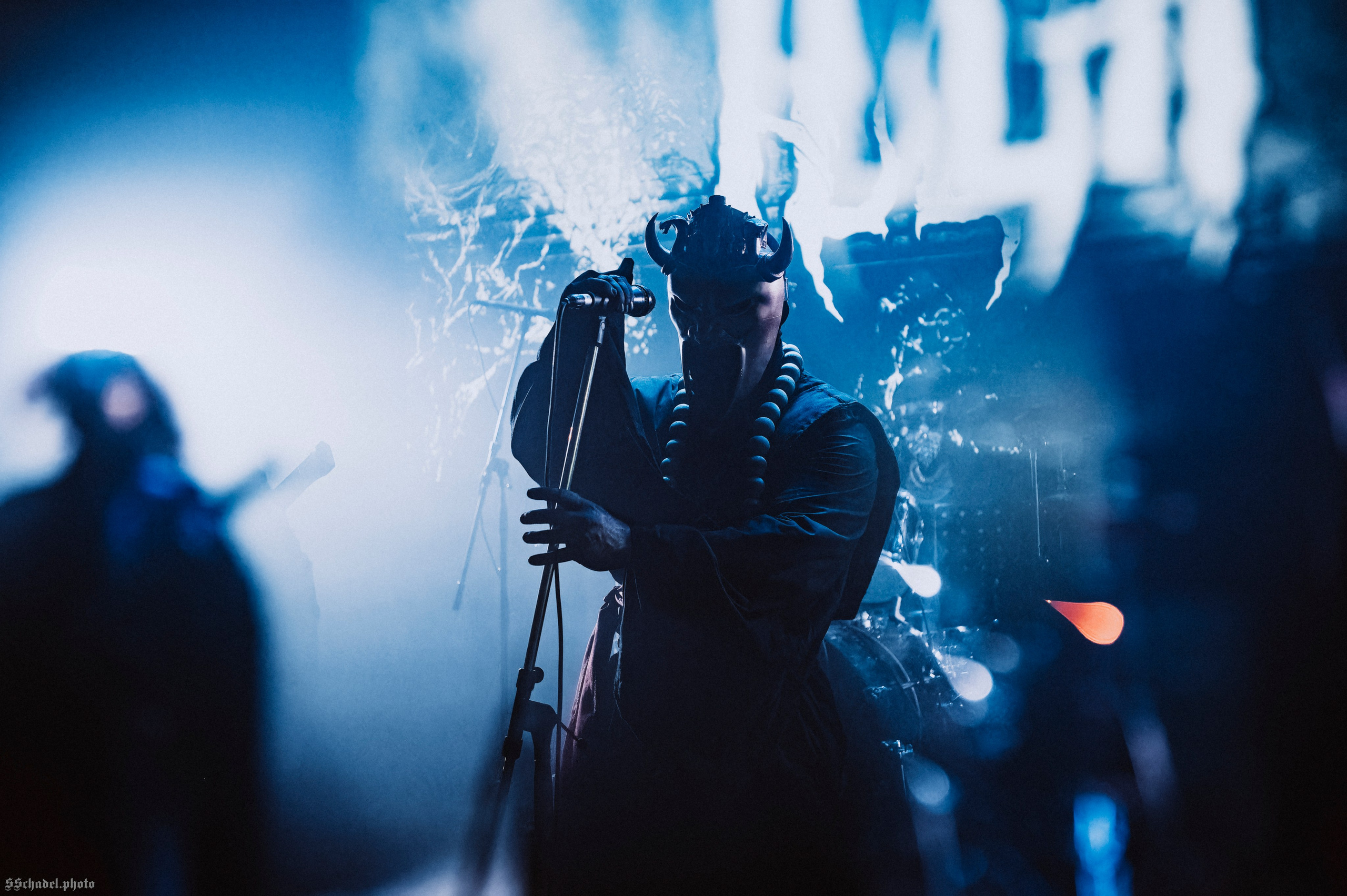 ILLA 03.10.26. We will make everything metal!
