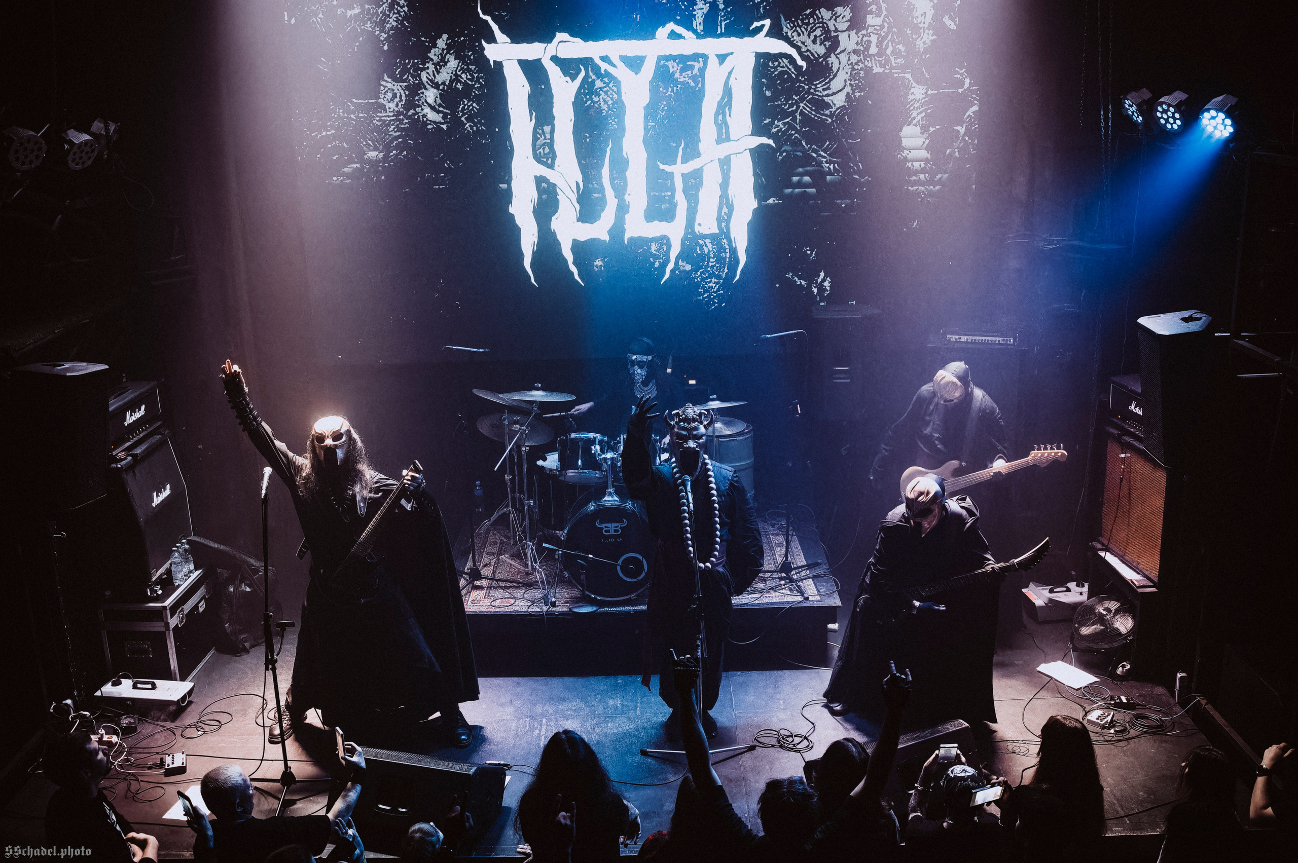ILLA 03.10.26. We will make everything metal!