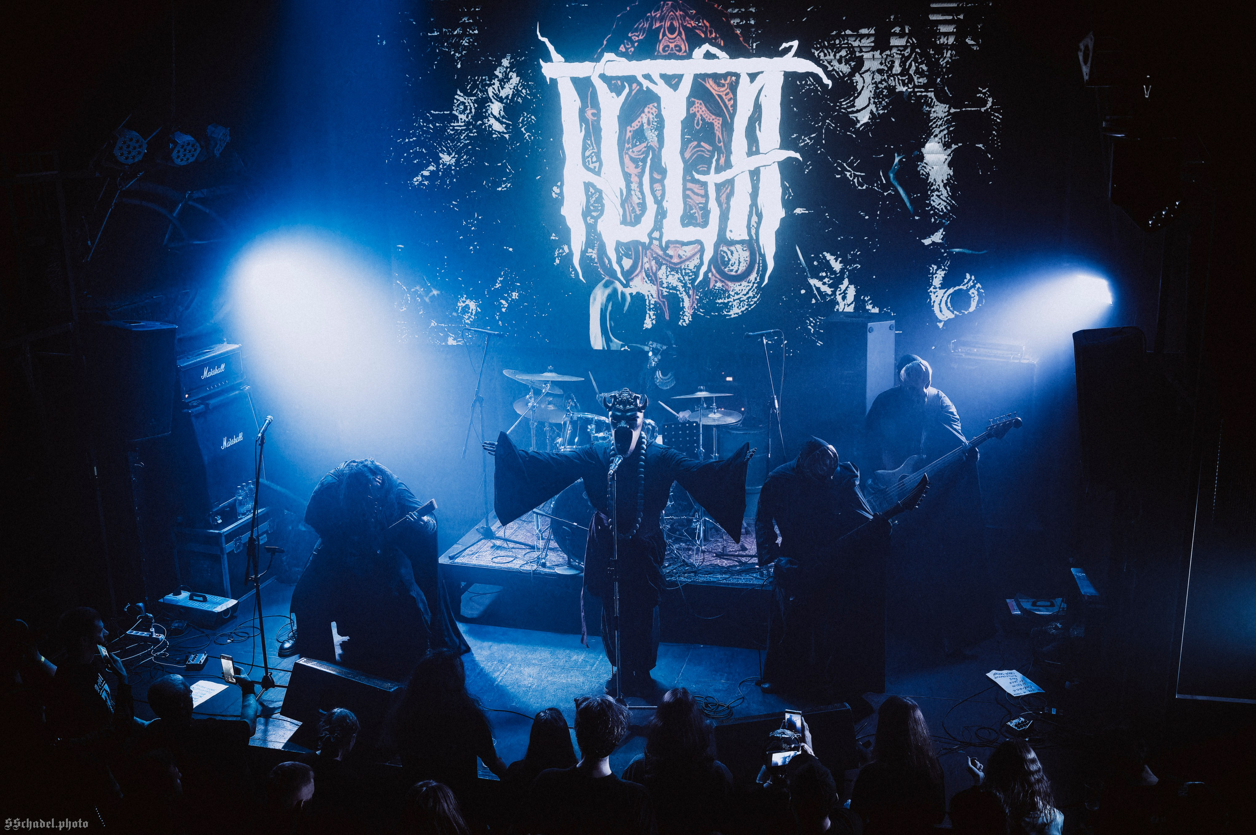 ILLA 03.10.26. We will make everything metal!