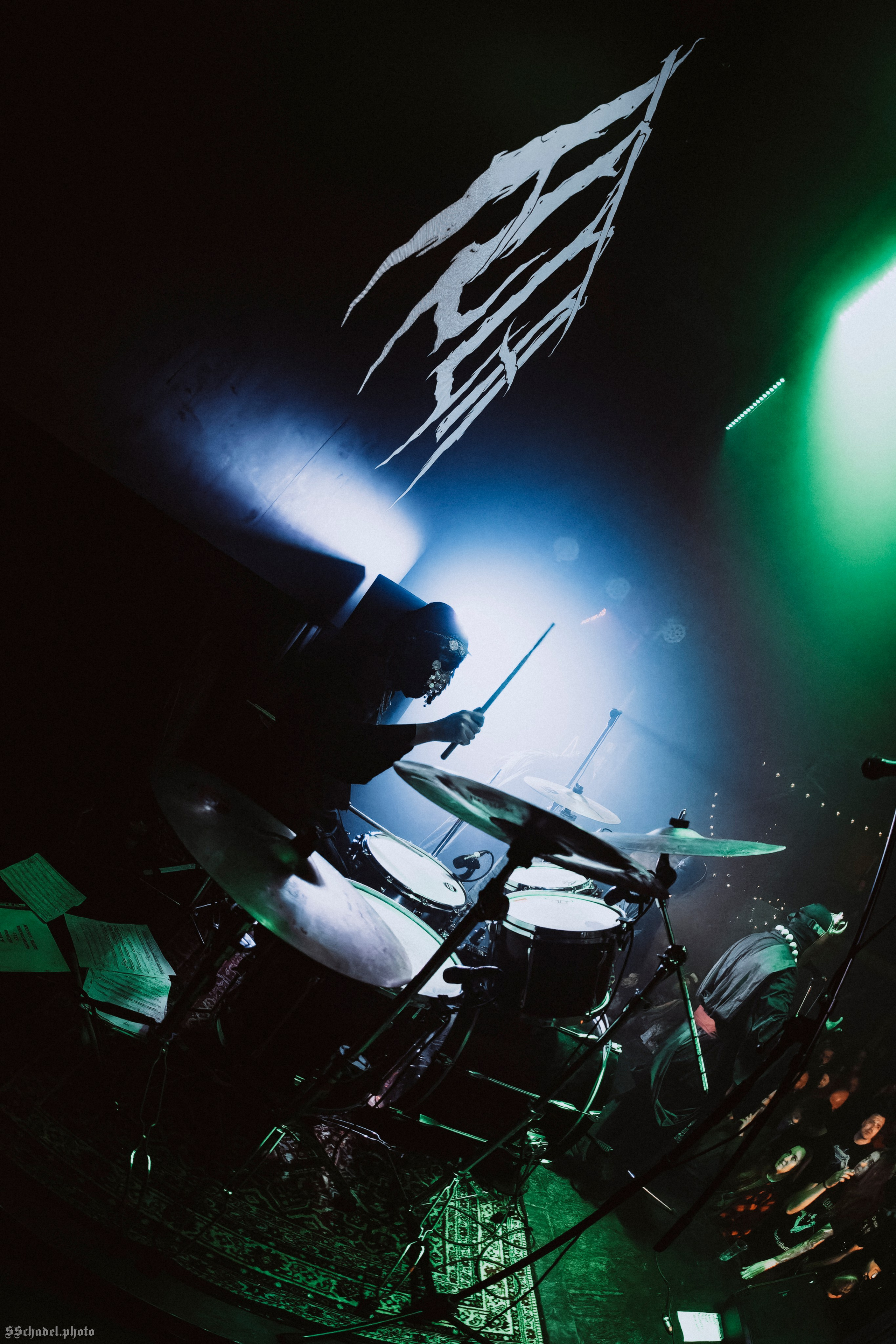 ILLA 03.10.26. We will make everything metal!