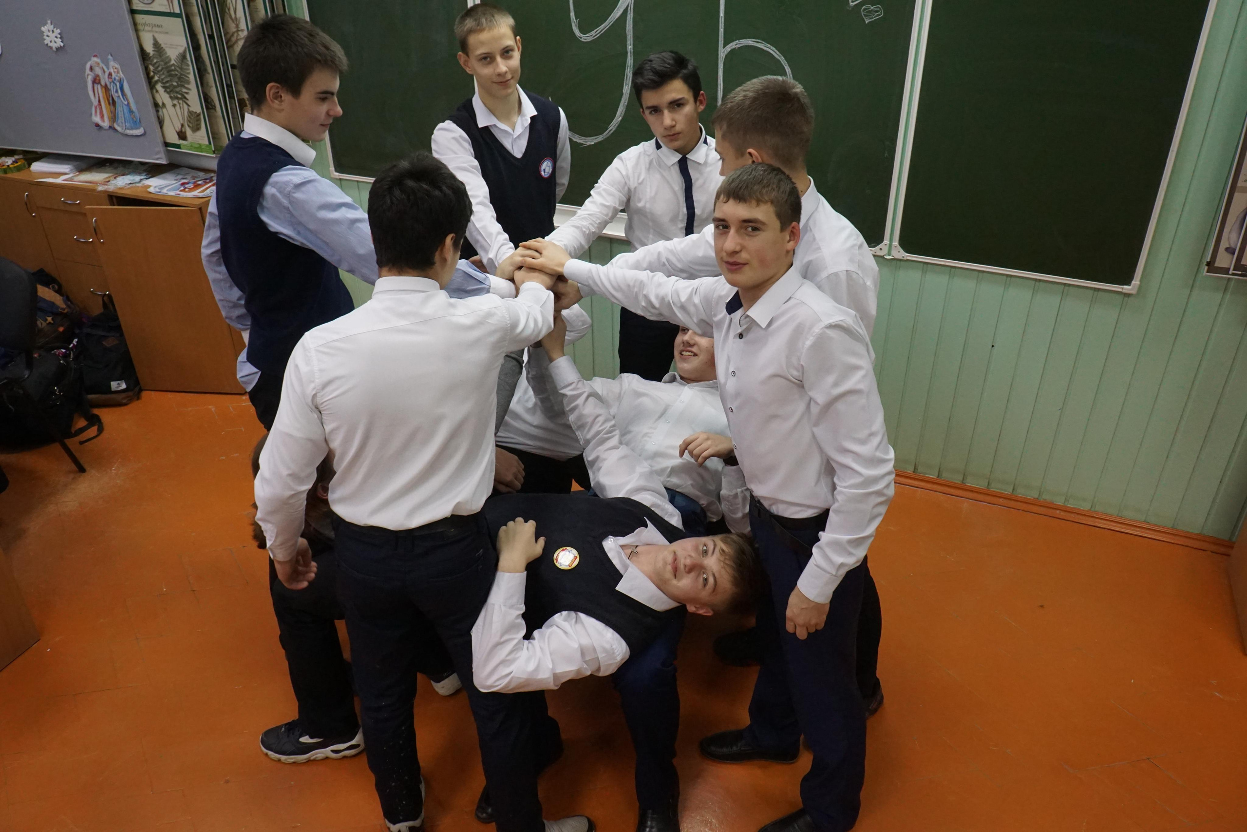 Фотосъемки для школ. Фотограф в Туле Крупский АнДРей. Фотостудия «КАДР71» в Туле