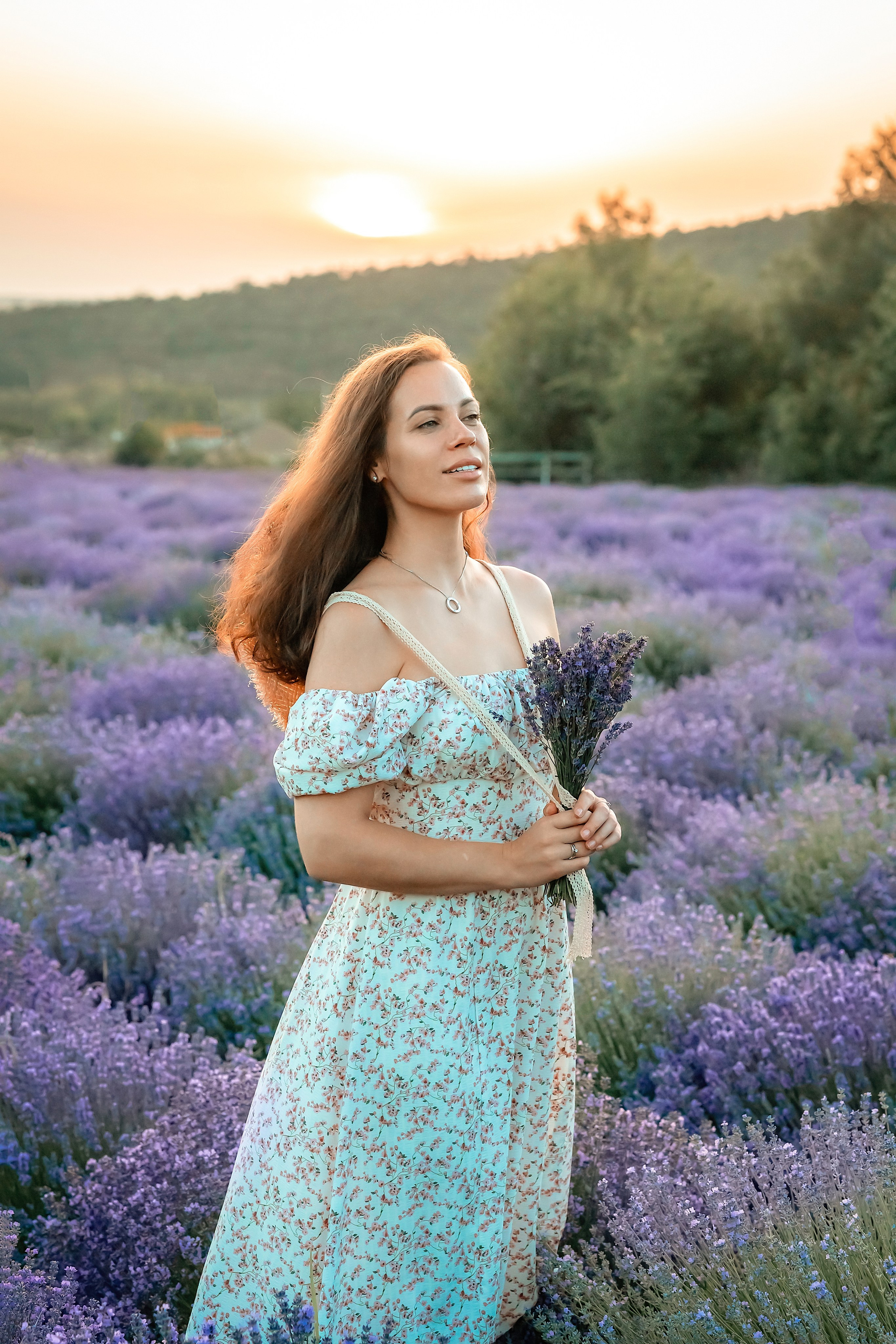 Яркая фотосессия в лаванде. Художественный фотограф Анапа Александра Долбикова