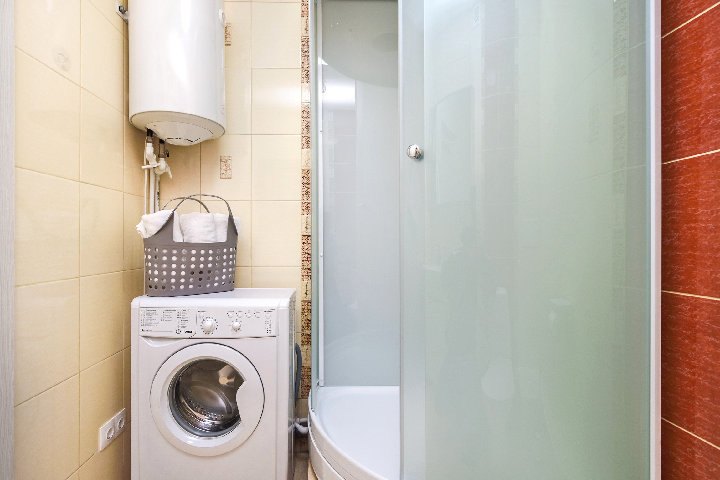 Казань, Сибгата Хакима. Интерьерный фотограф. Фото- видеосъемка недвижимости Санкт-Петербург