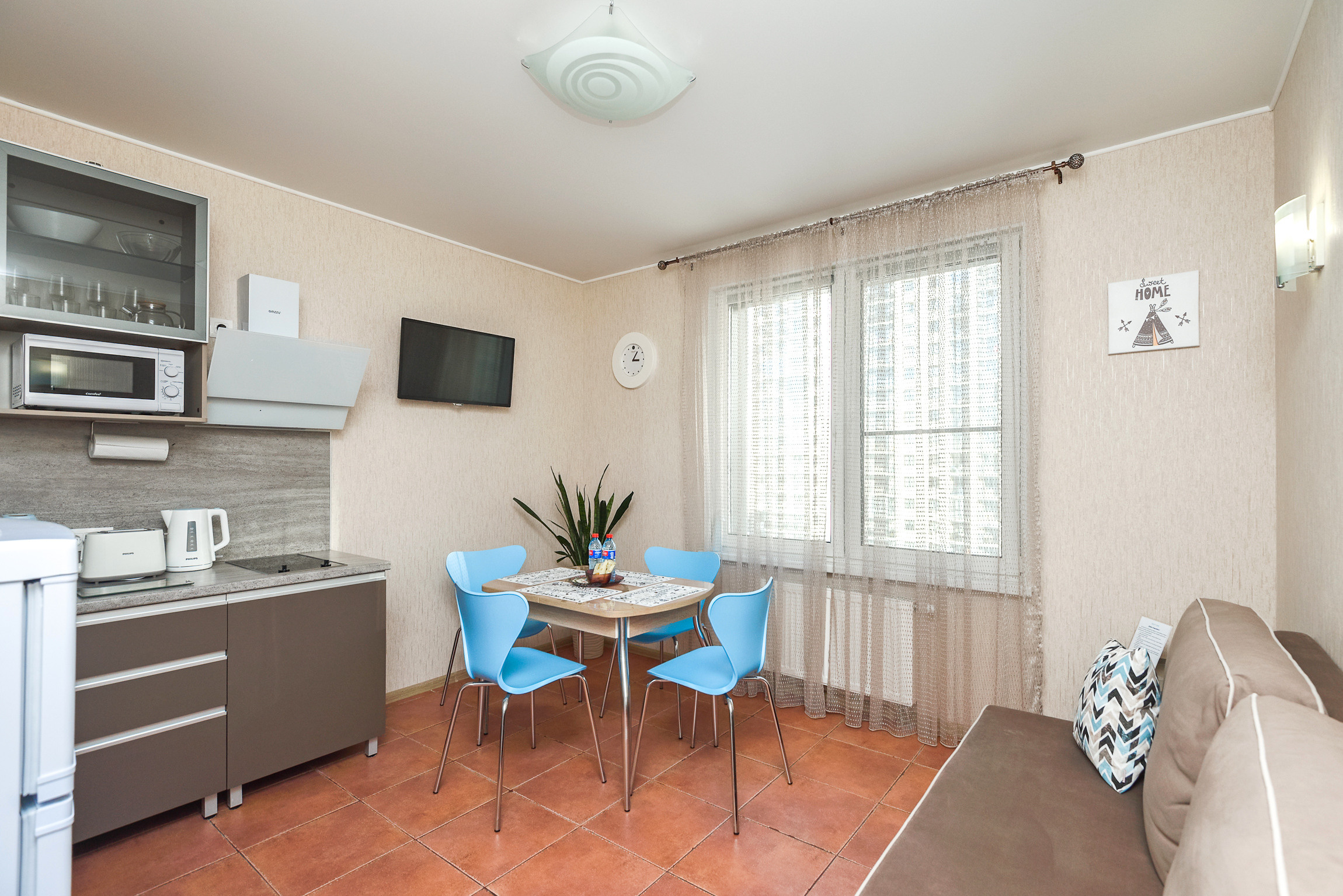 Казань, Сибгата Хакима. Интерьерный фотограф. Фото- видеосъемка недвижимости Санкт-Петербург