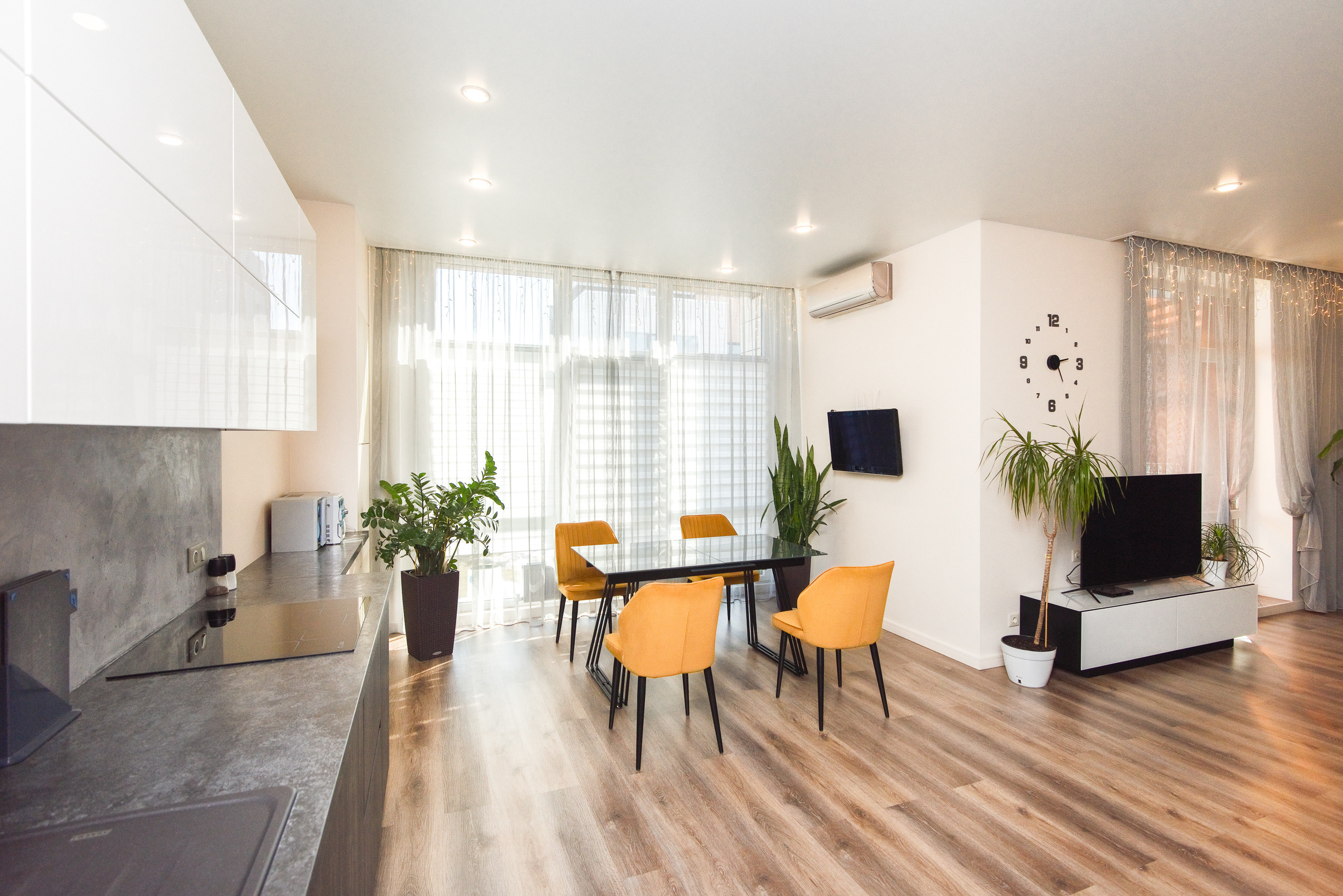 Загородный таунхаус на продажу. Интерьерный фотограф. Фото- видеосъемка недвижимости Санкт-Петербург