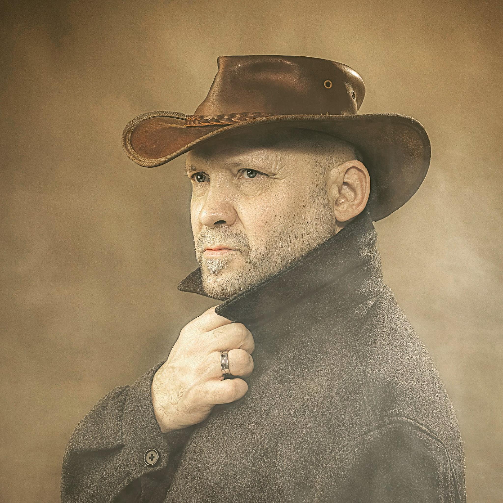 Портретный фотограф в Санкт-Петербурге. Интерьерный фотограф. Фото- видеосъемка недвижимости Санкт-Петербург