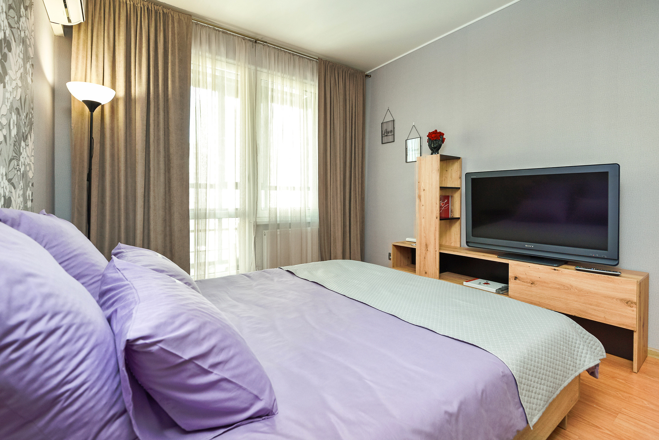 Казань, Сибгата Хакима. Интерьерный фотограф. Фото- видеосъемка недвижимости Санкт-Петербург