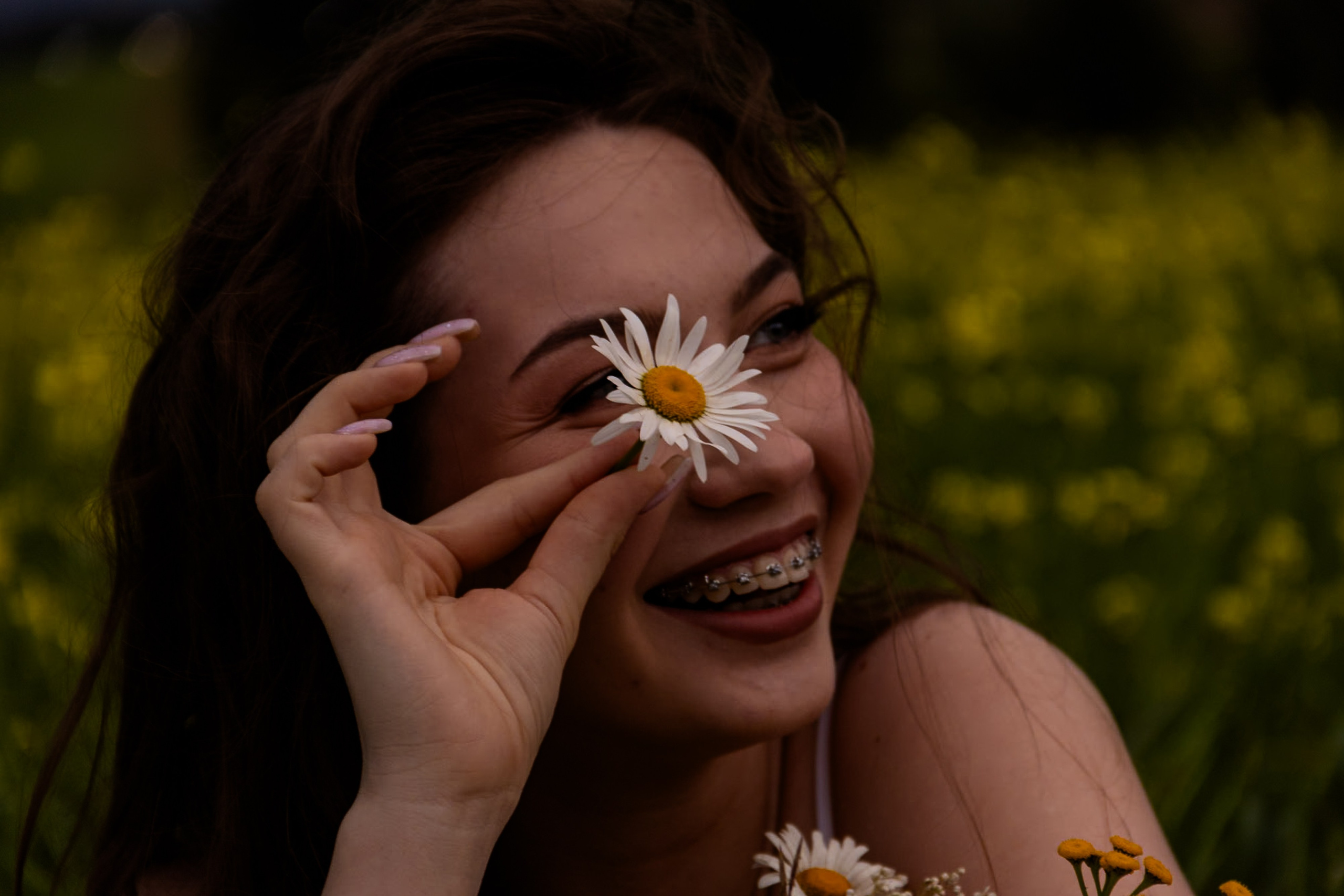 Марина в поле. Семейный и Свадебный фотограф в Иркутске Караваева Дарья