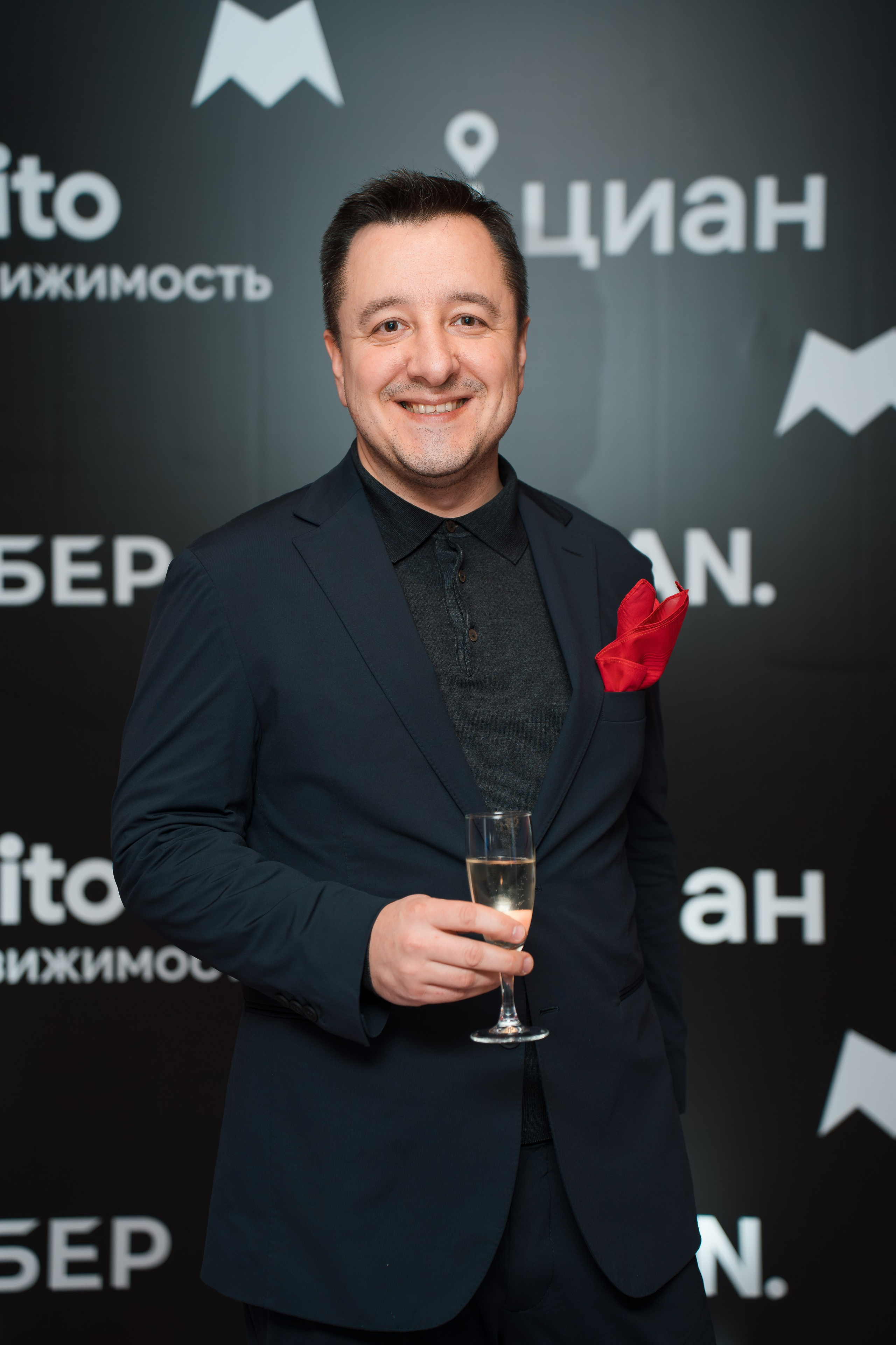 Репортажный фотограф в Москве Вадим Галанин