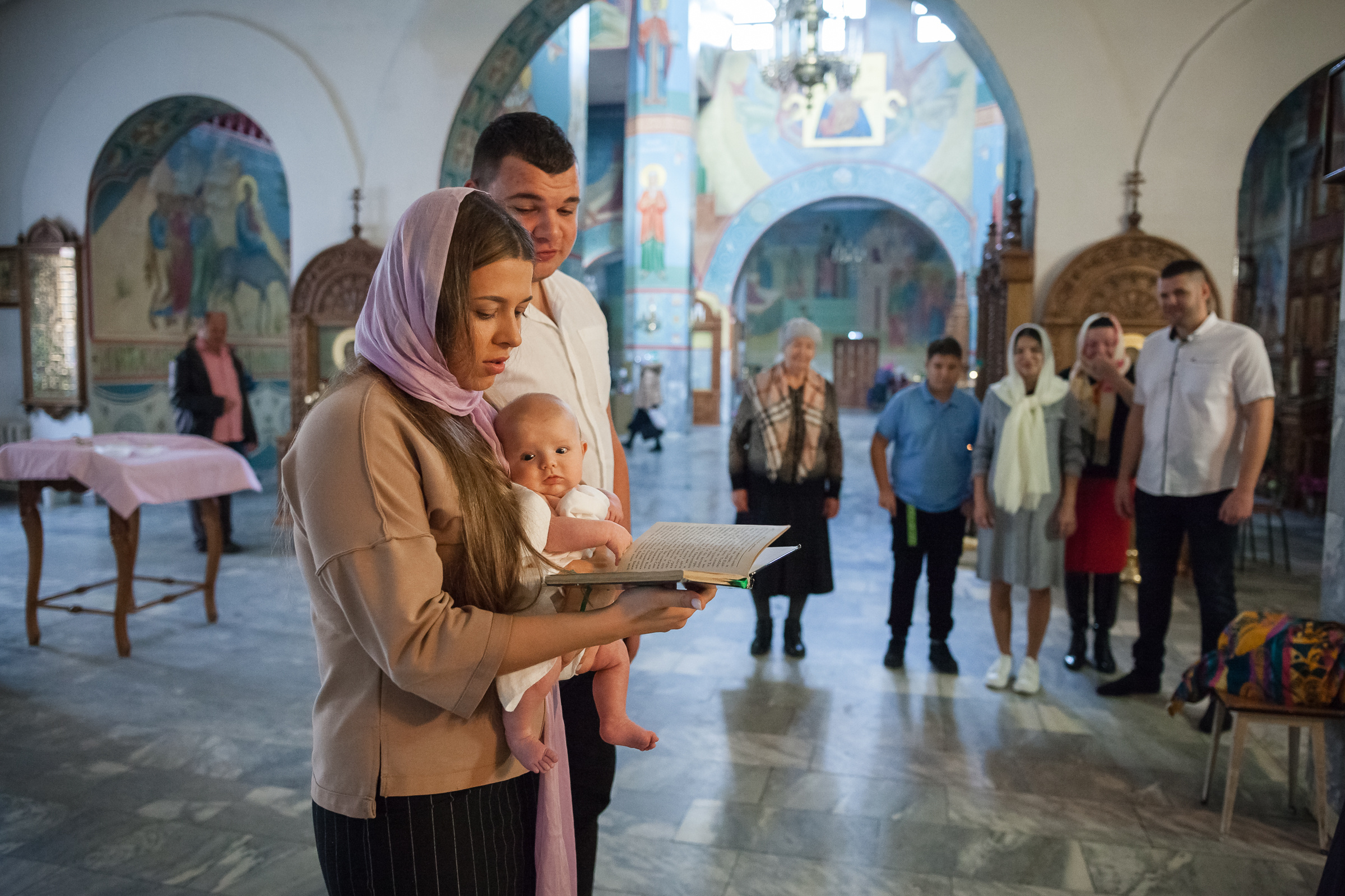Таинство крещения Таисии. Фотограф на крещение и венчание в Самаре и Тольятти Елена Арди