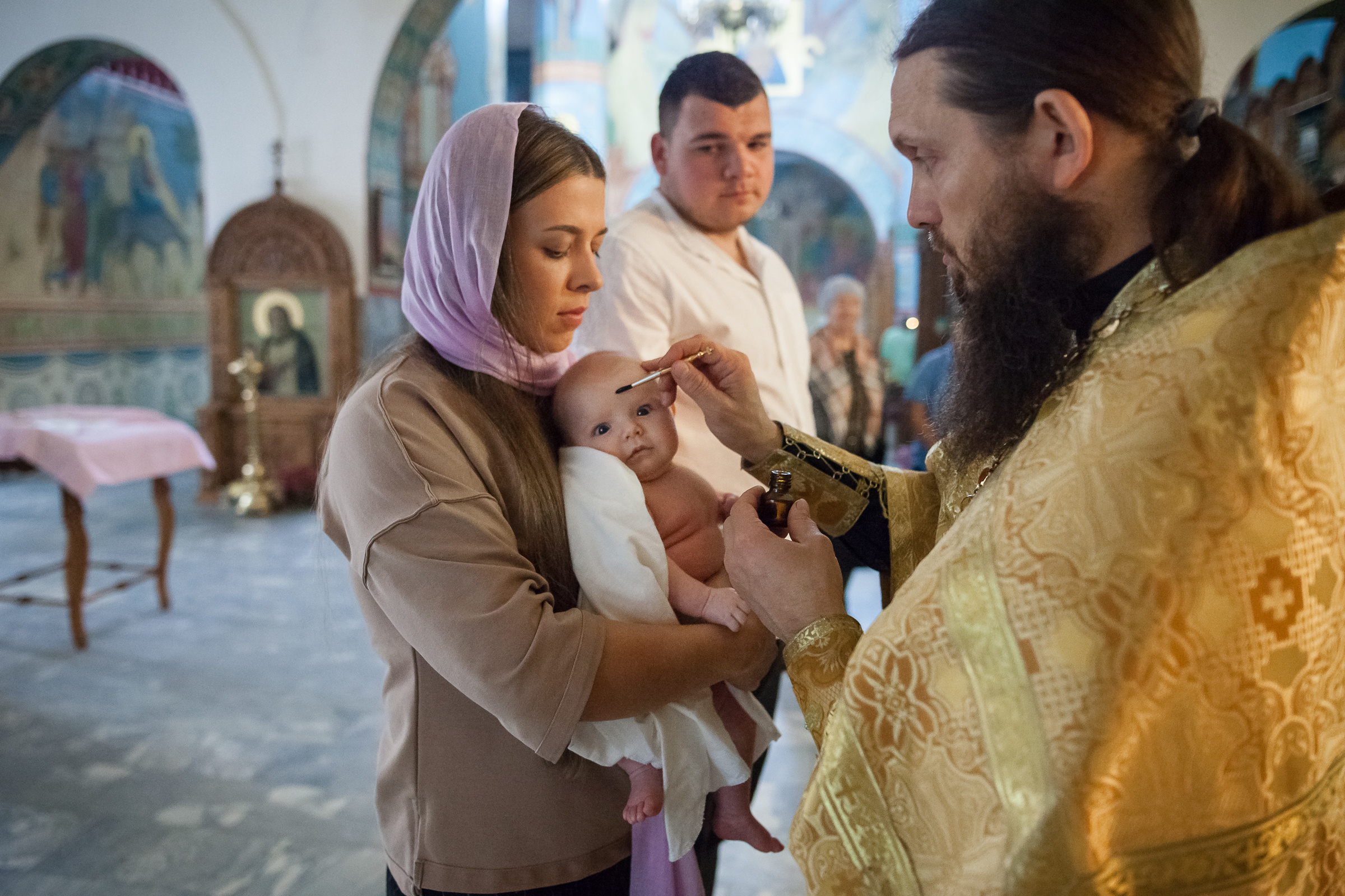 Таинство крещения Таисии. Фотограф на крещение и венчание в Самаре и Тольятти Елена Арди