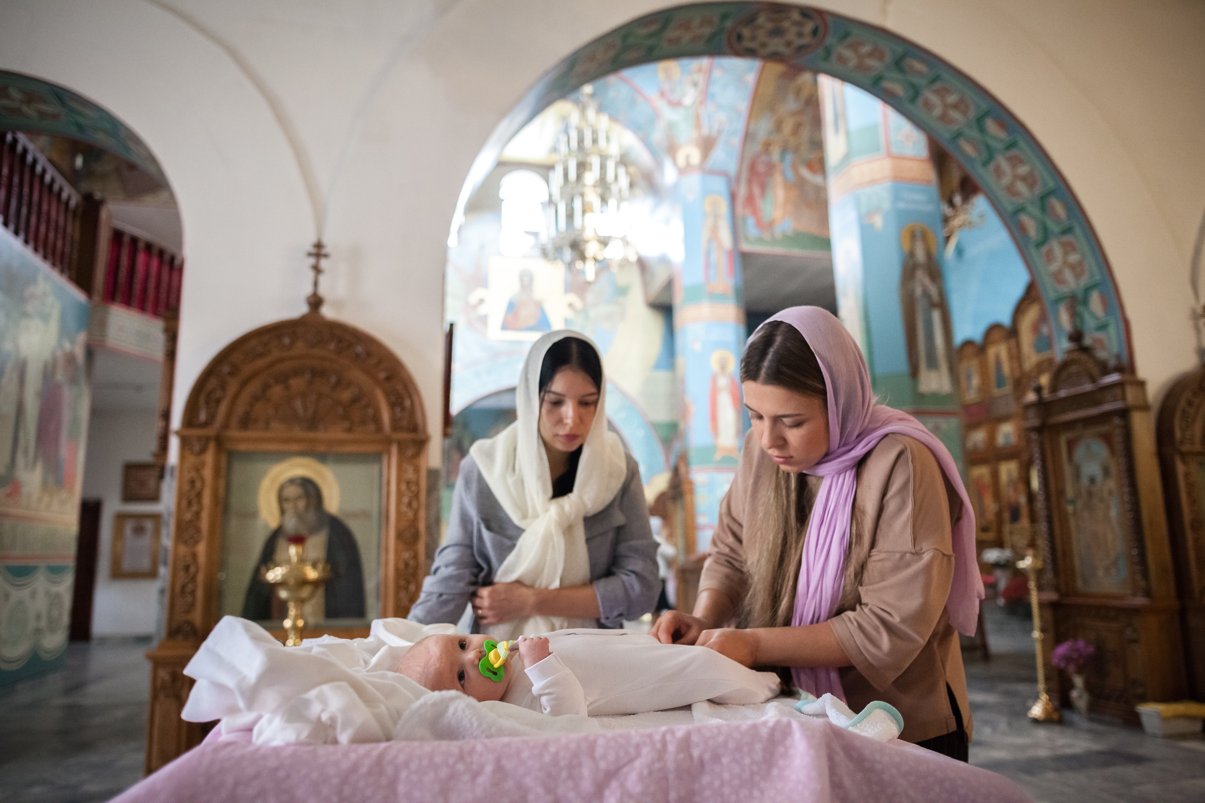 Таинство крещения Таисии. Фотограф на крещение и венчание в Самаре и Тольятти Елена Арди