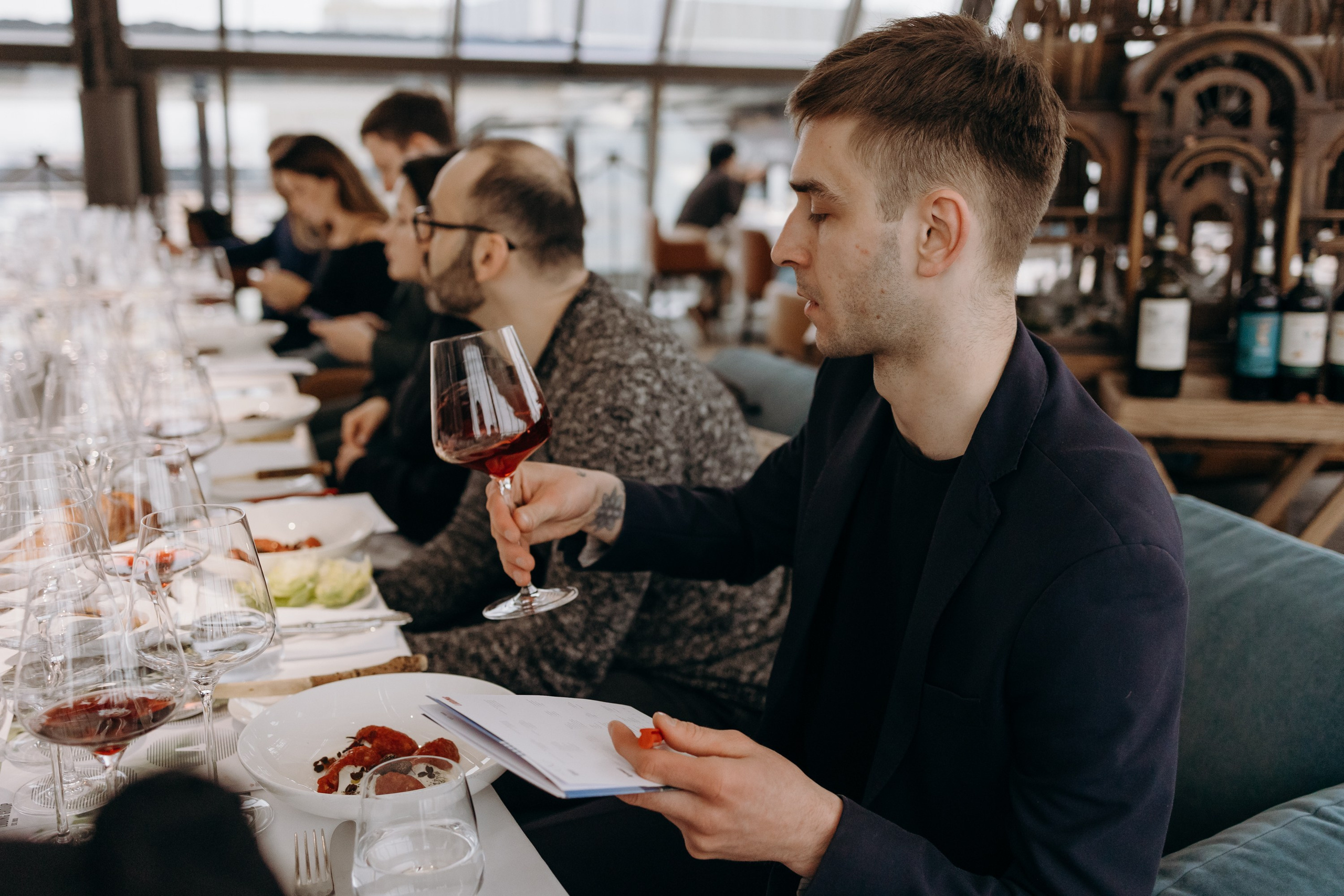 LUDING. Винная дегустация. Репортажный и свадебный фотограф в Москве Лена Таращенко