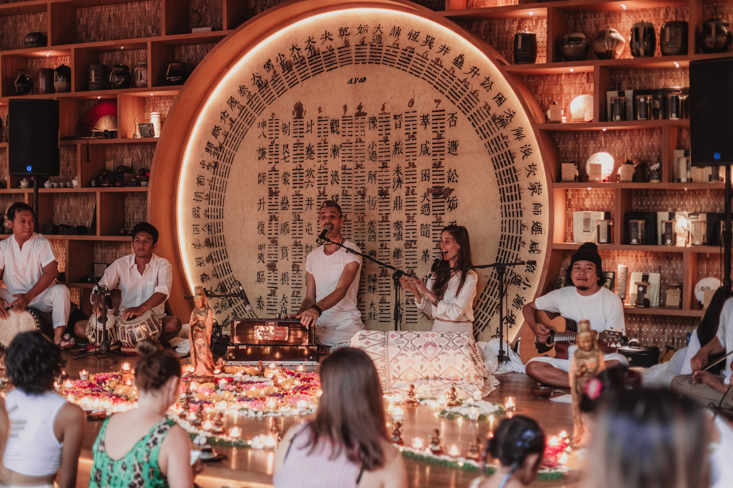 Navaratri w Bhakti Bliss at Dragon tea temple. Мариам Багдасарян