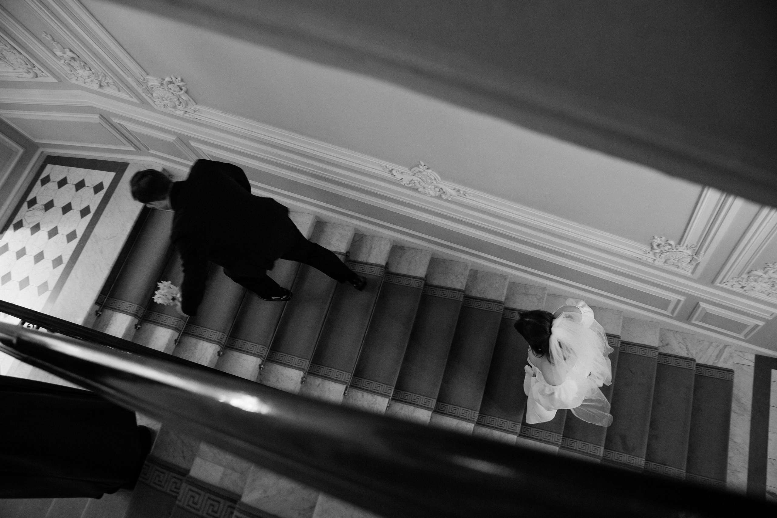 Съемка в отеле и регистрация прохладным майским днем. Свадебный фотограф в Санкт-Петербурге Вика Стукачева