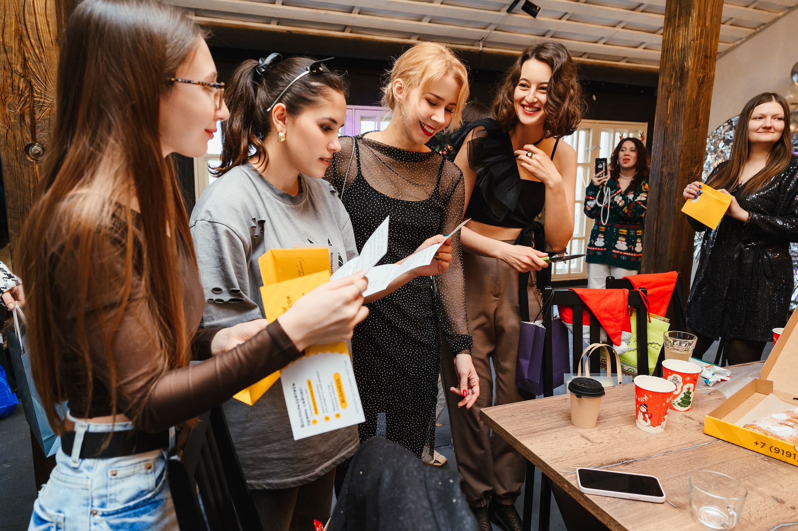 Новый год в клубе «Читалка». Свадебный и просто хороший фотограф в Челябинске