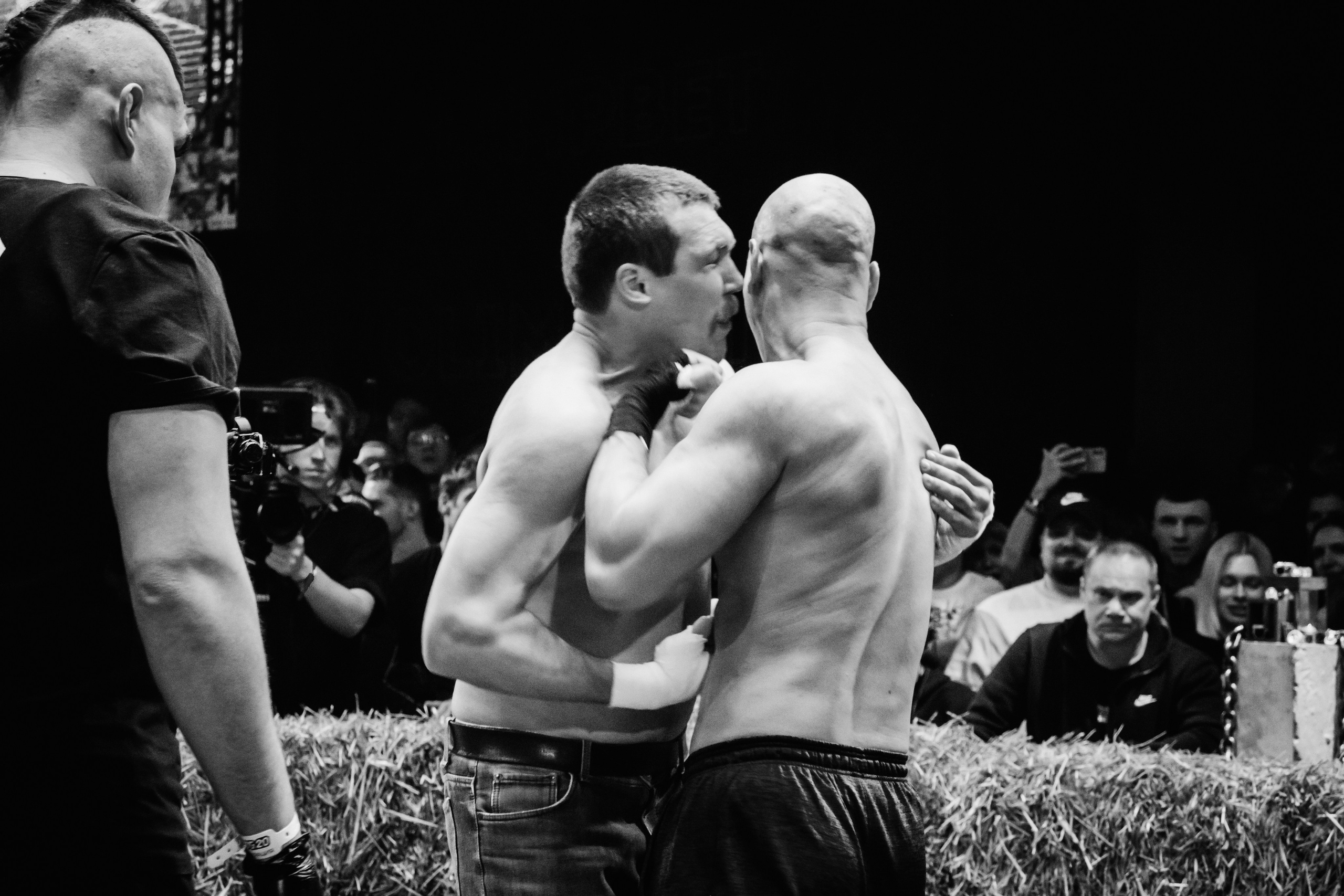 Кулачные бои TopDog. Анастасия Тен