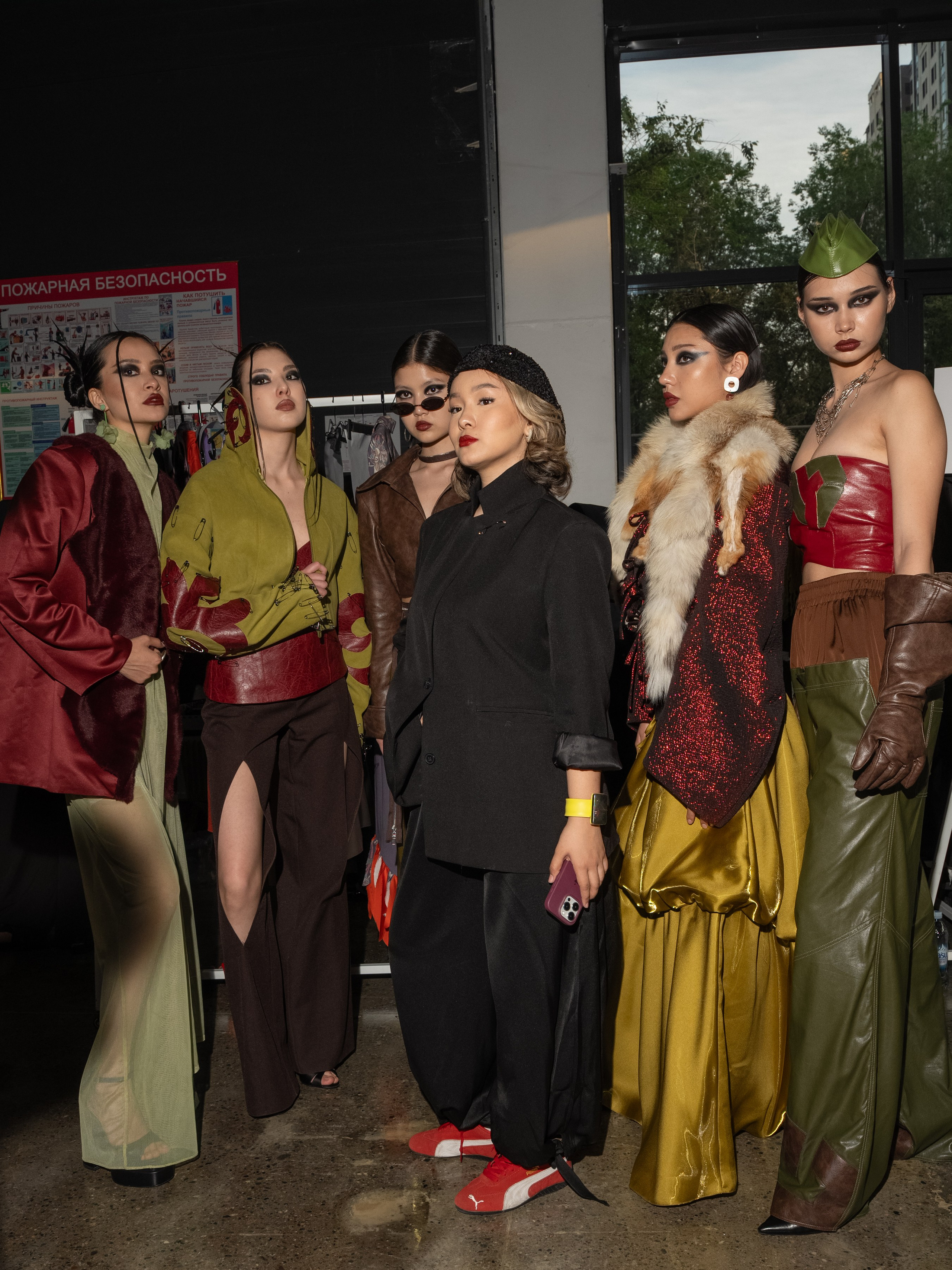 Visa Fashion week Almaty Backstage Day 3. Сайт Алматинского НЮ АРТ, будуар и фэшн фотографа Дениса Карпенко
