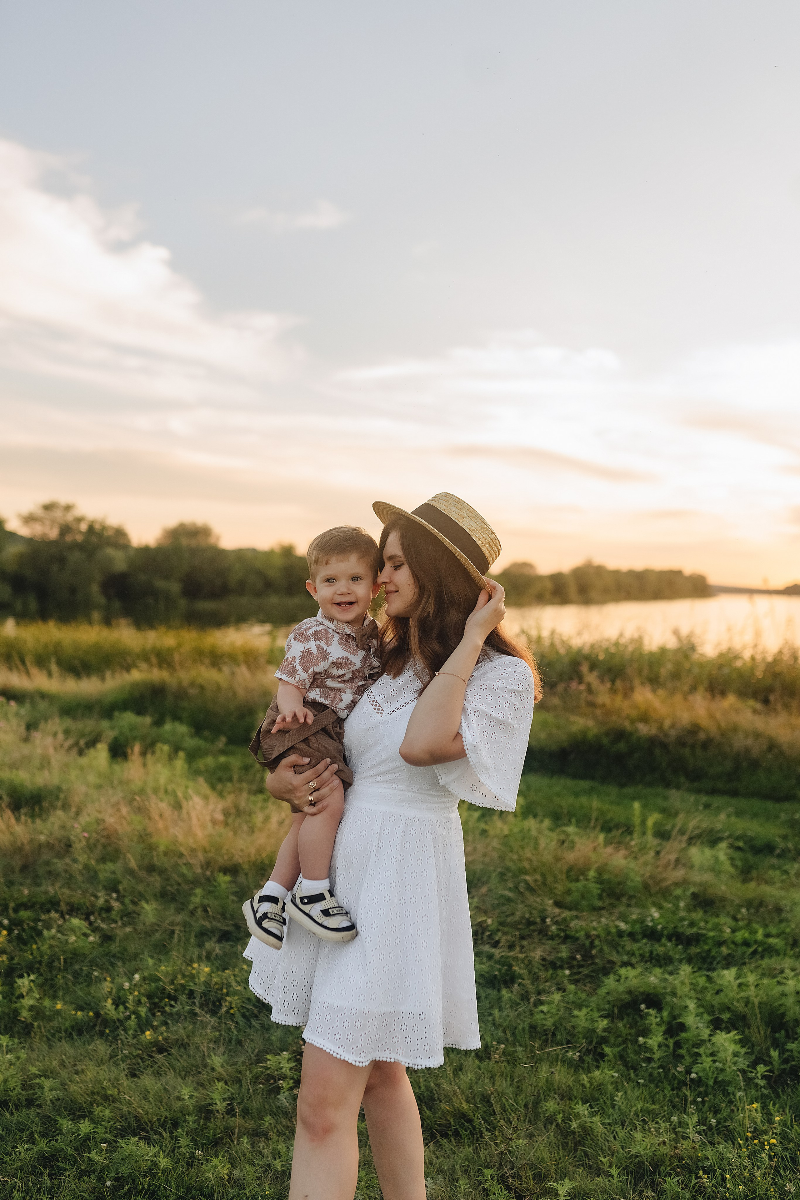 Светлана, Сергей и Женя | Семейная съемка на закате. Фотограф Карина Шмулёва. Воронеж и область