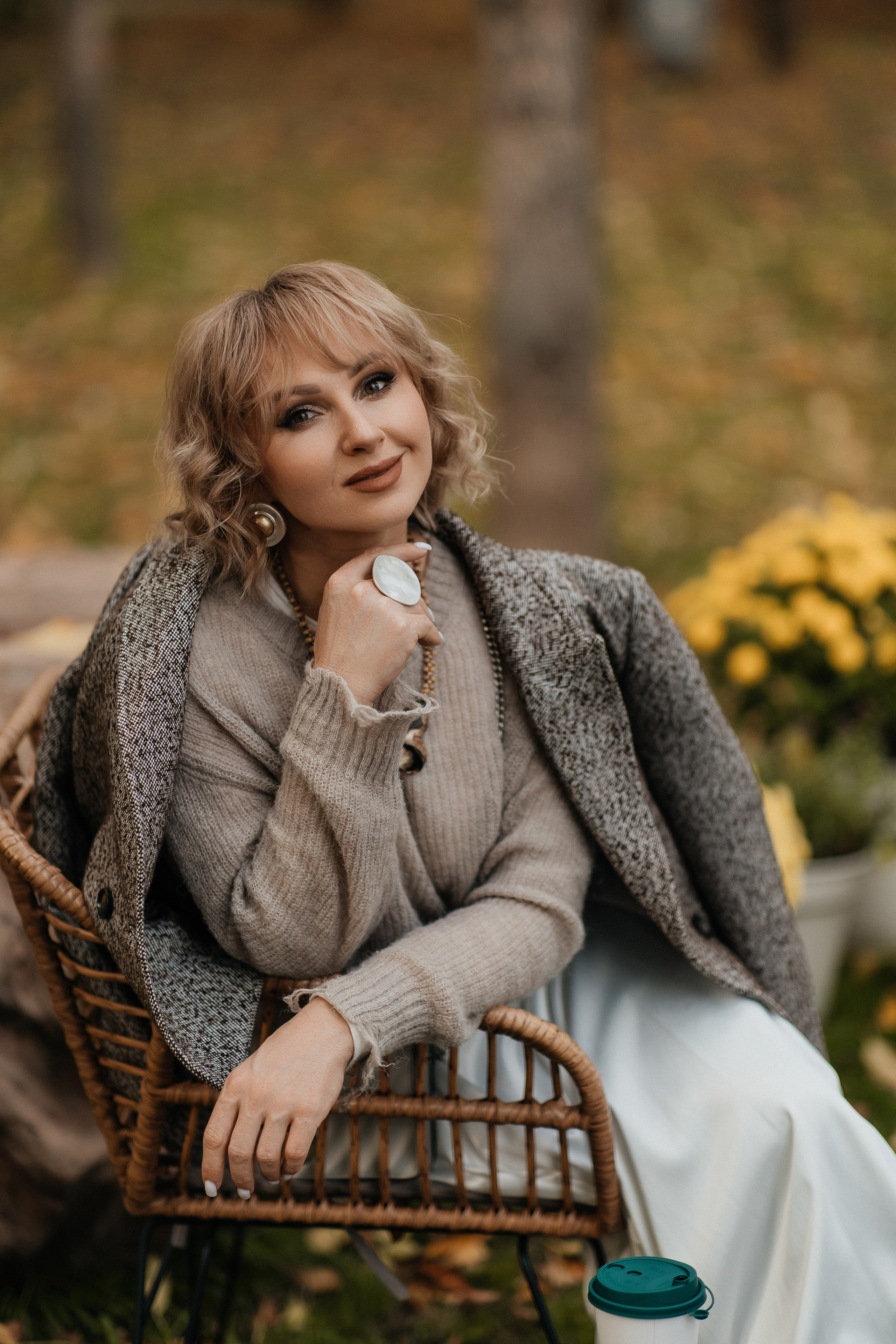 Маша и осень