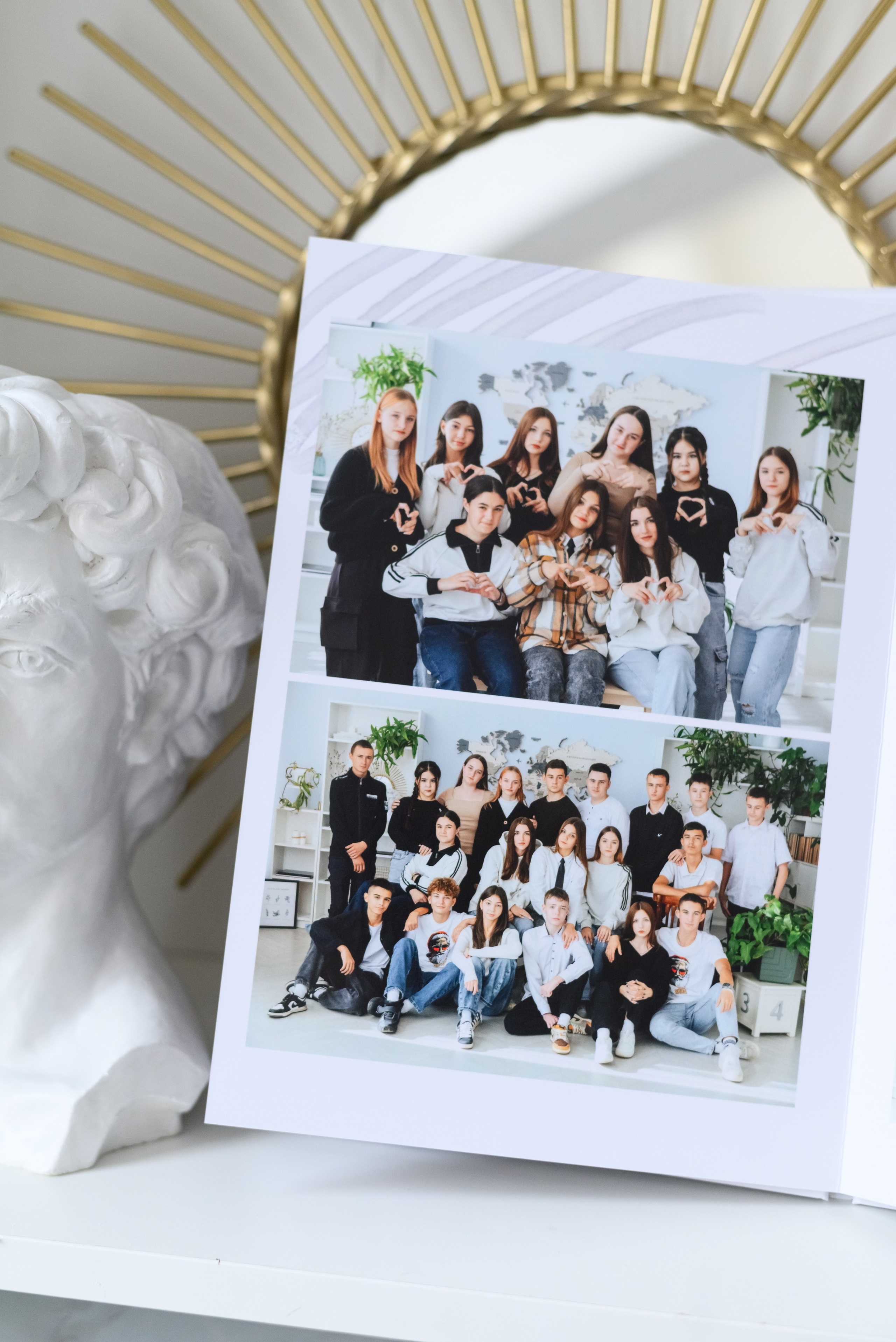 Выпускникам 9 класса Чистополье 2025. ВЫПУСКНЫЕ АЛЬБОМЫ | РОВЕСНИК | КЕРЧЬ