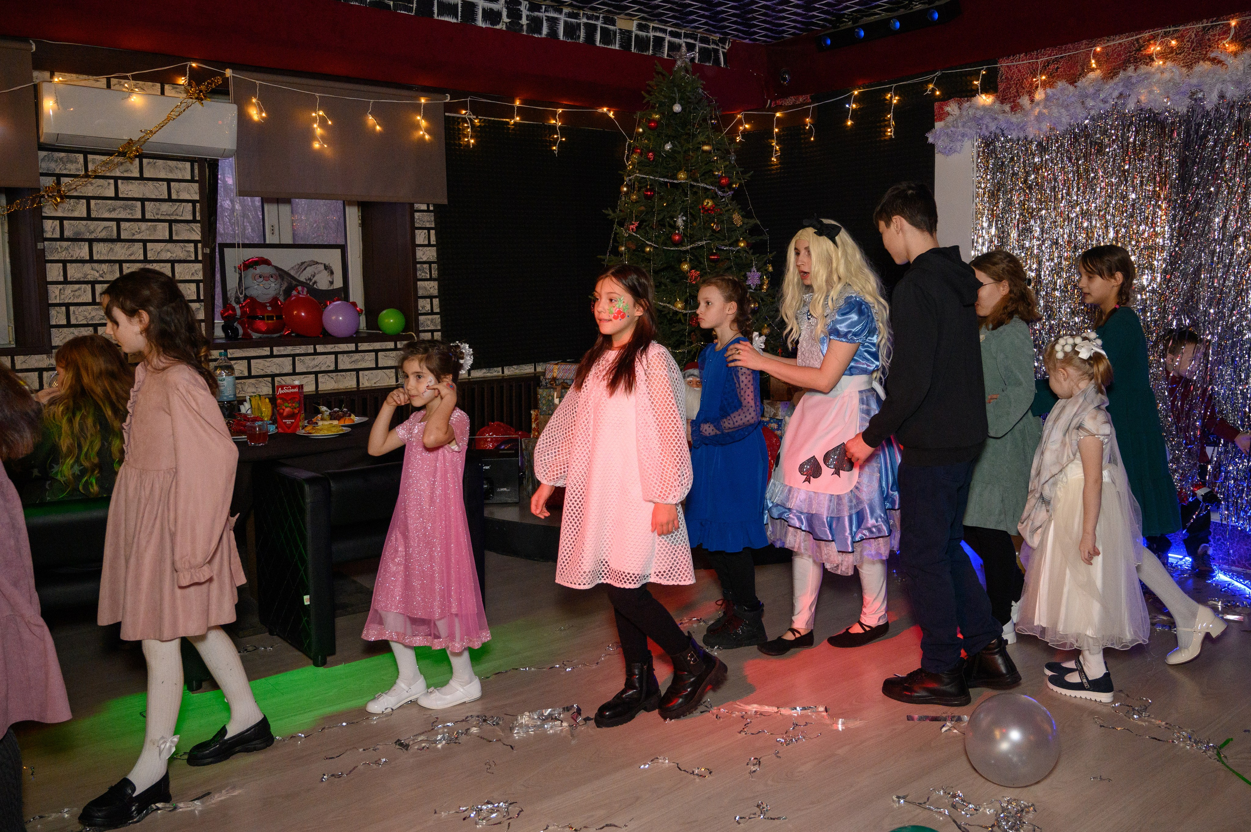 Новый год (дети-сироты). Семейный фотограф Казакова Дарья