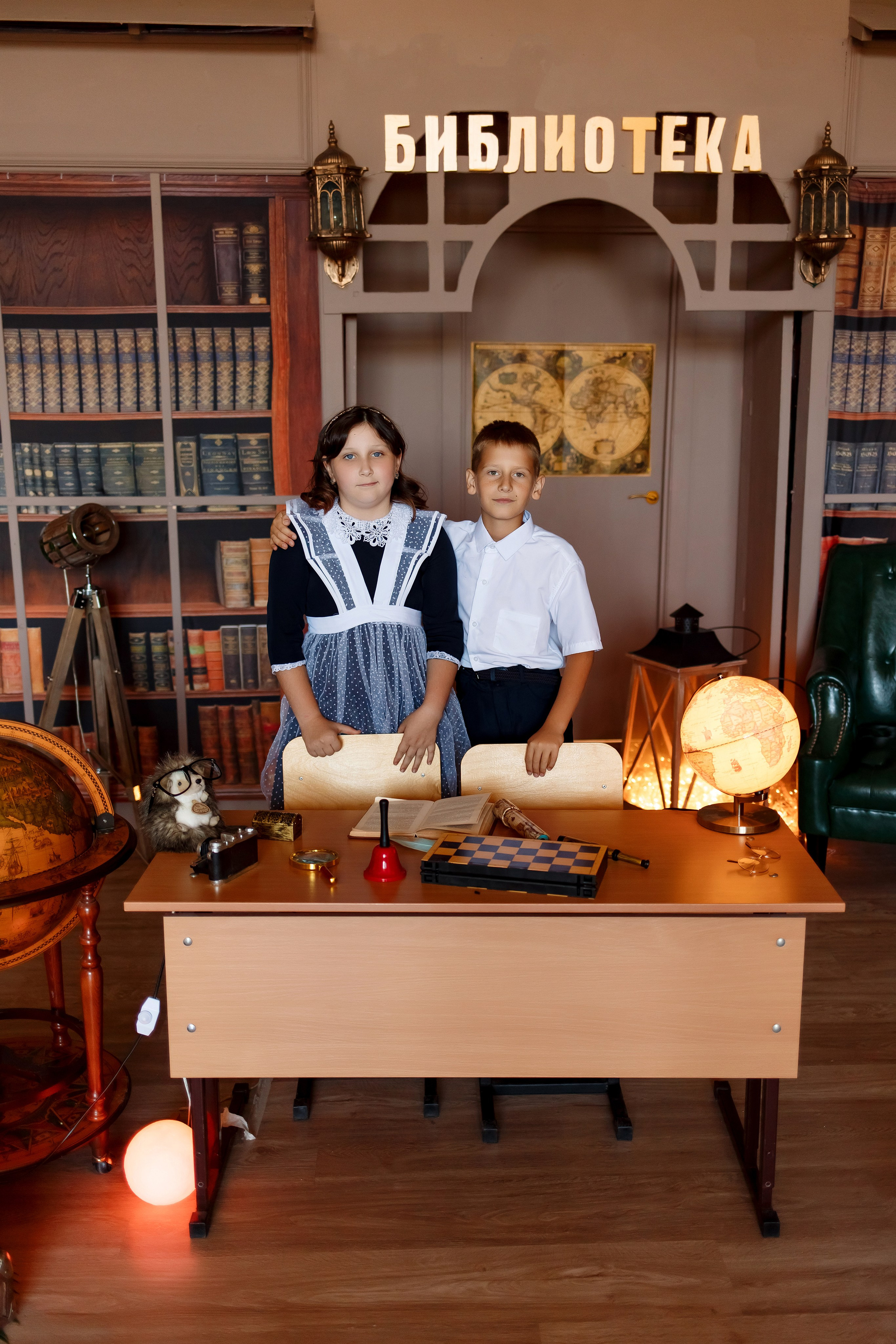 4 класс фотосессия в фотостудии. Фотограф Любовь Корниенко, Примоский край