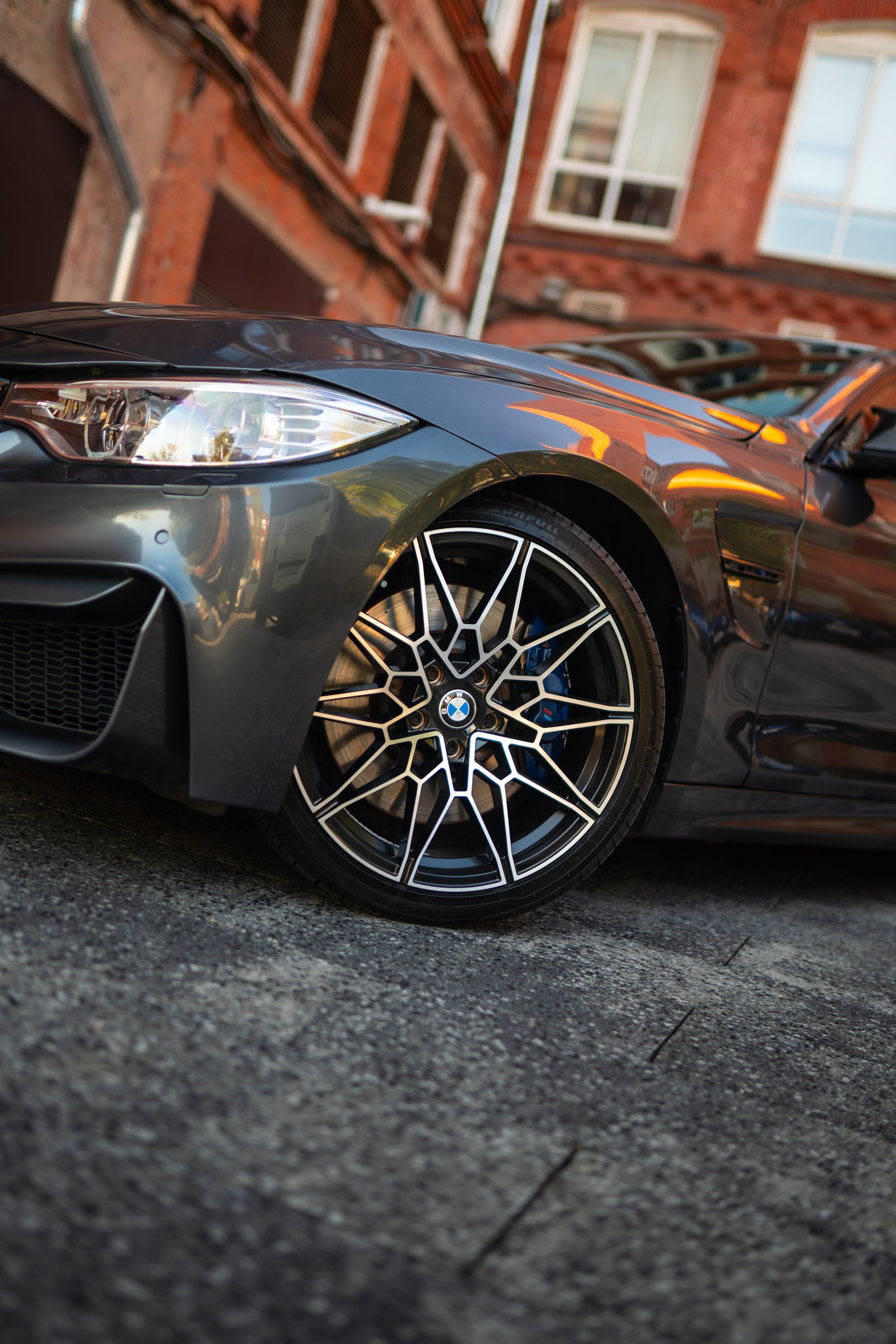 BMW 4-series. Mirllaev