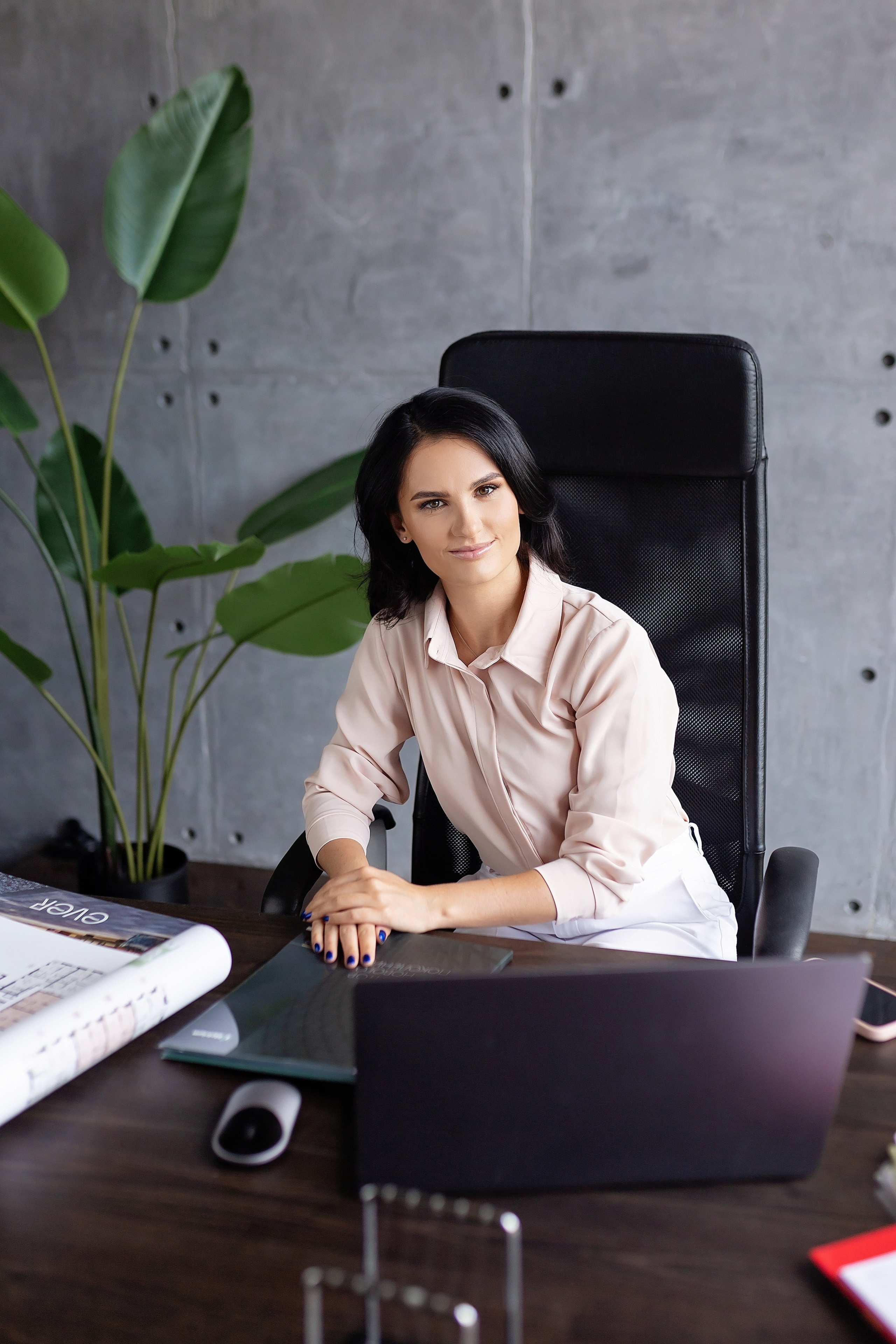 Евгения, риелтор. Фотограф в Москве Ксения Мокрушина | Brand & Women photographer