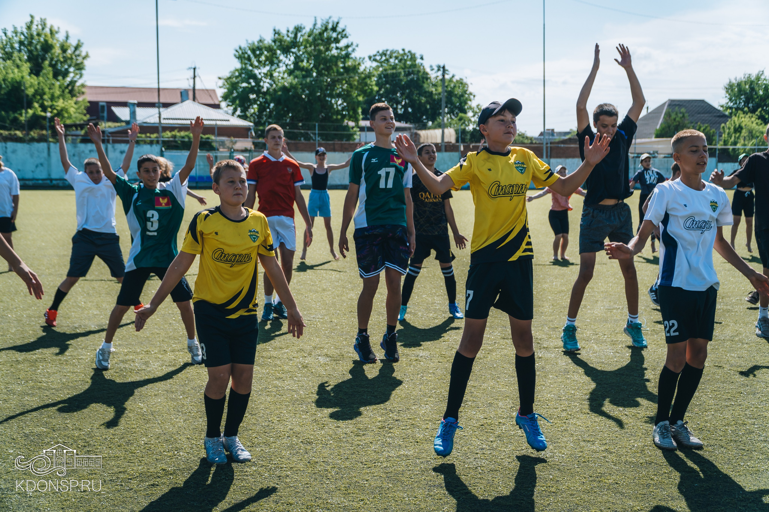 «Зарядка со спортсменом». Новотитаровский Дом культуры