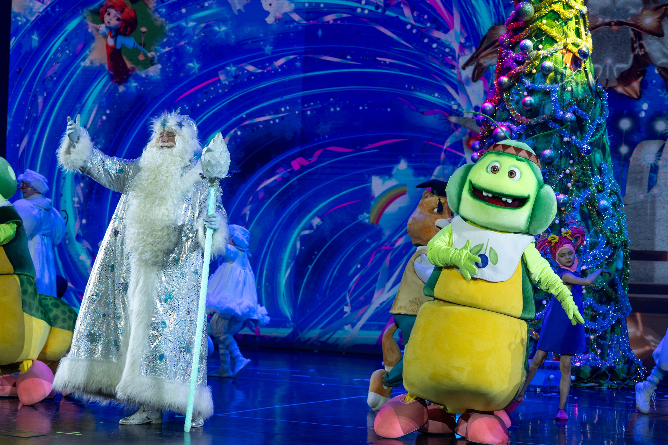 Ёлка телеканала МУЛЬТ в ККТ Космос. Семейный и репортажный фотограф Наташа Давыдова