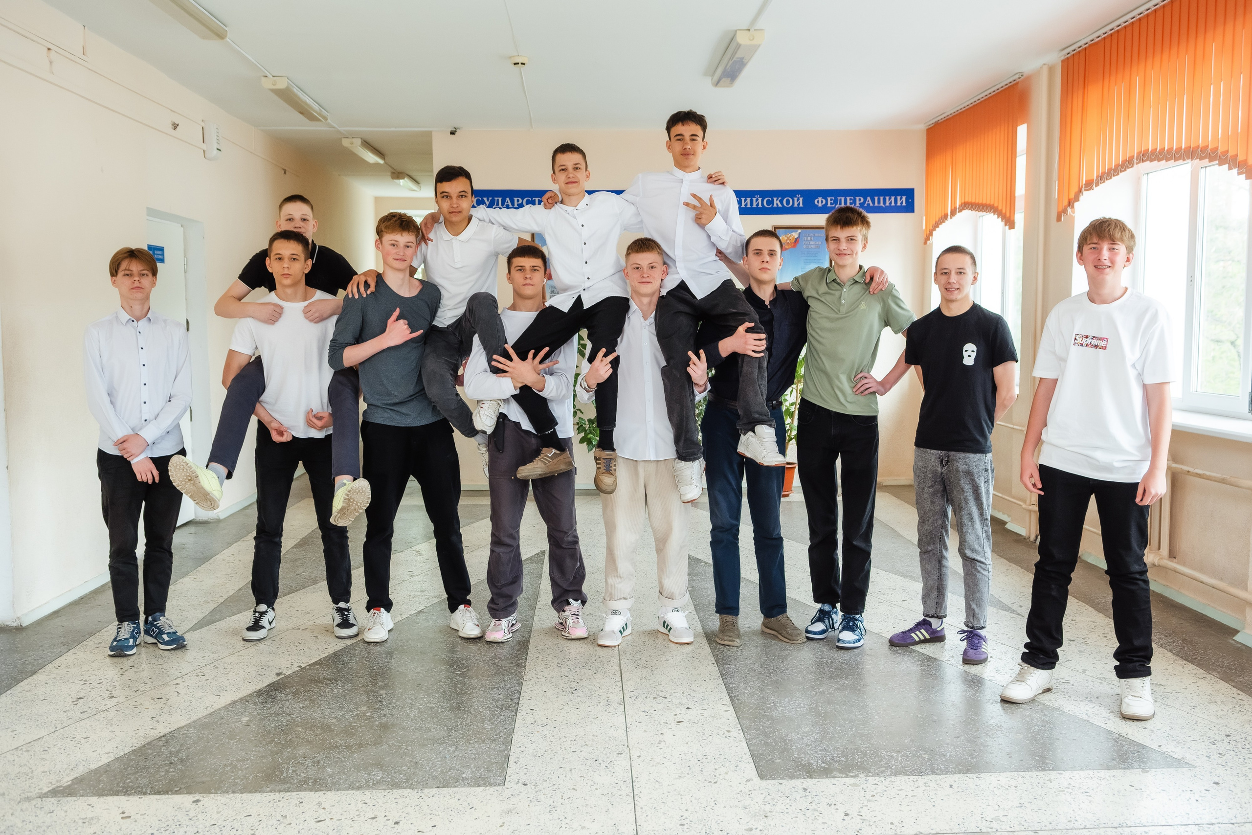 Выпускные альбомы старшеклассников. Дом детской фотографии Арсюткиной Наталии™